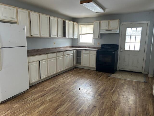 10 Lookout Avenue, Dover-foxcroft, ME, 04426