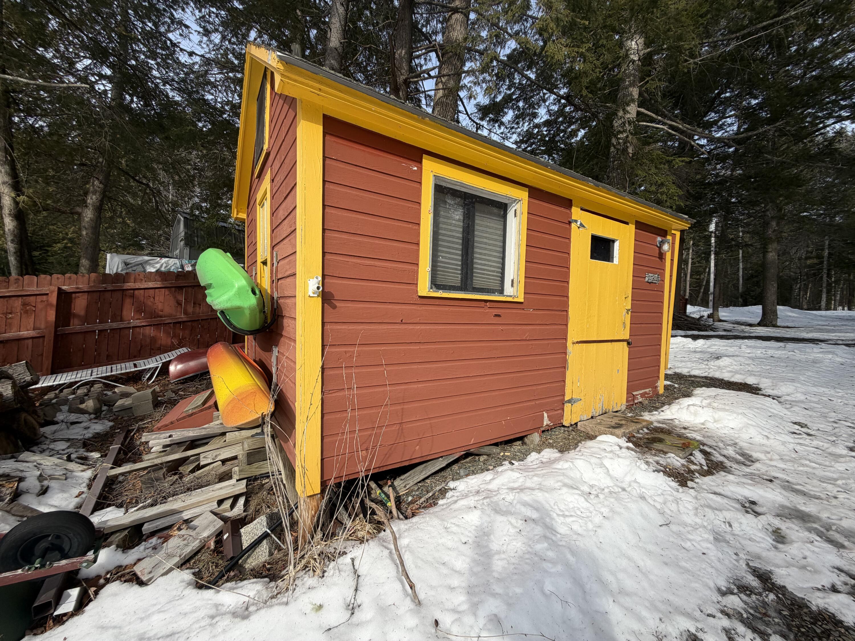 76 Hoover Lane, Lincoln, ME, 04457