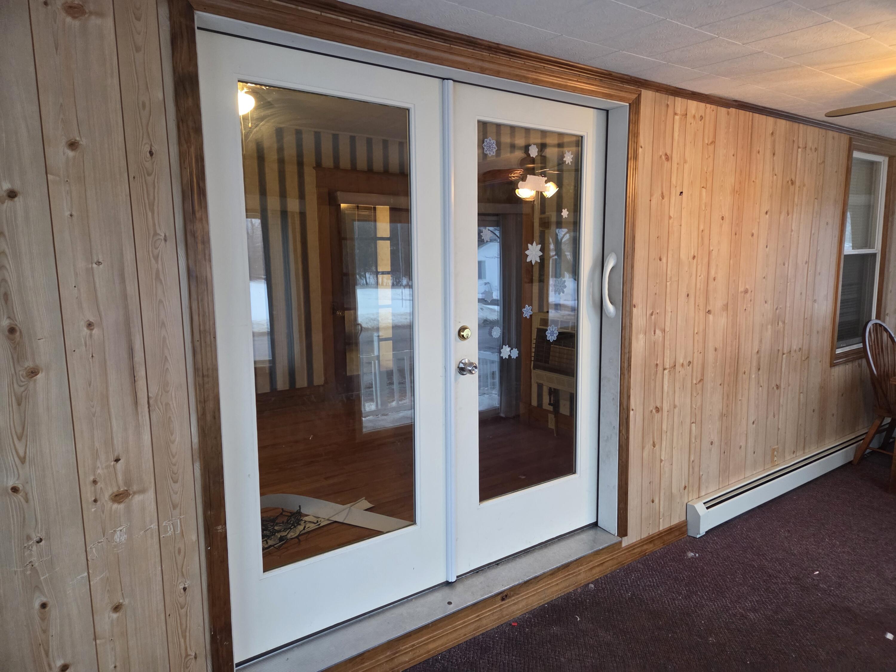 90 Bates Street, Millinocket, ME, 04462