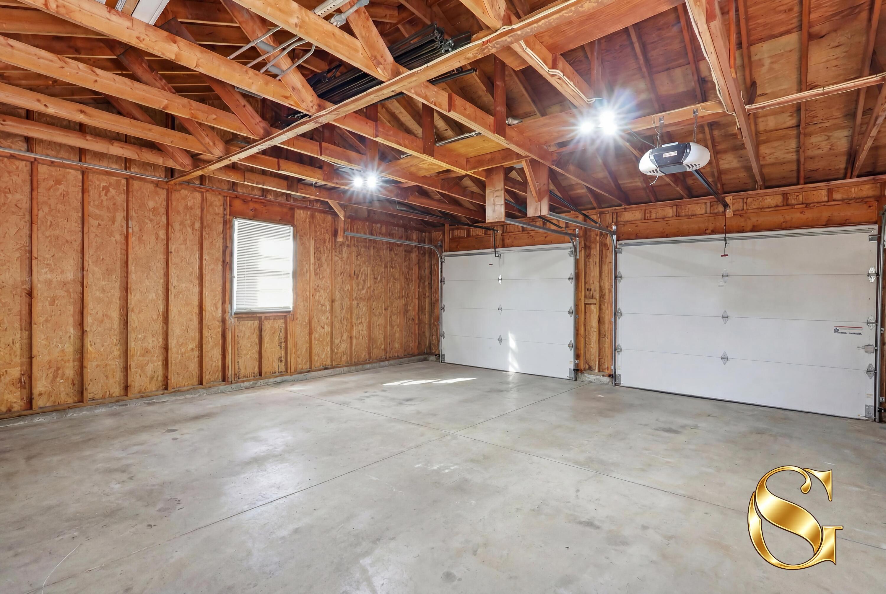 16 Coville Road, Topsham, ME 04086 23