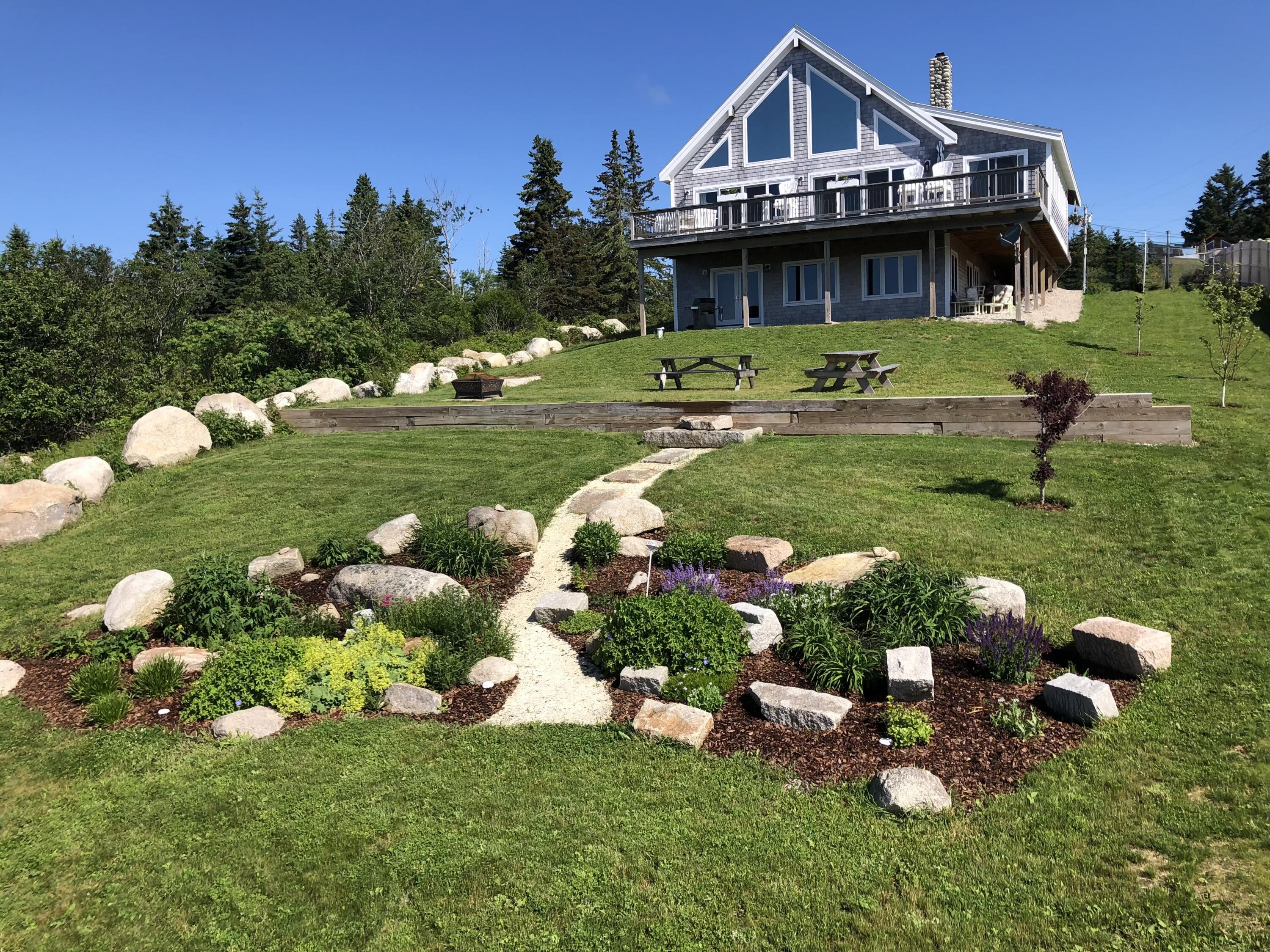 28 City Point Road, Vinalhaven, ME, 04863
