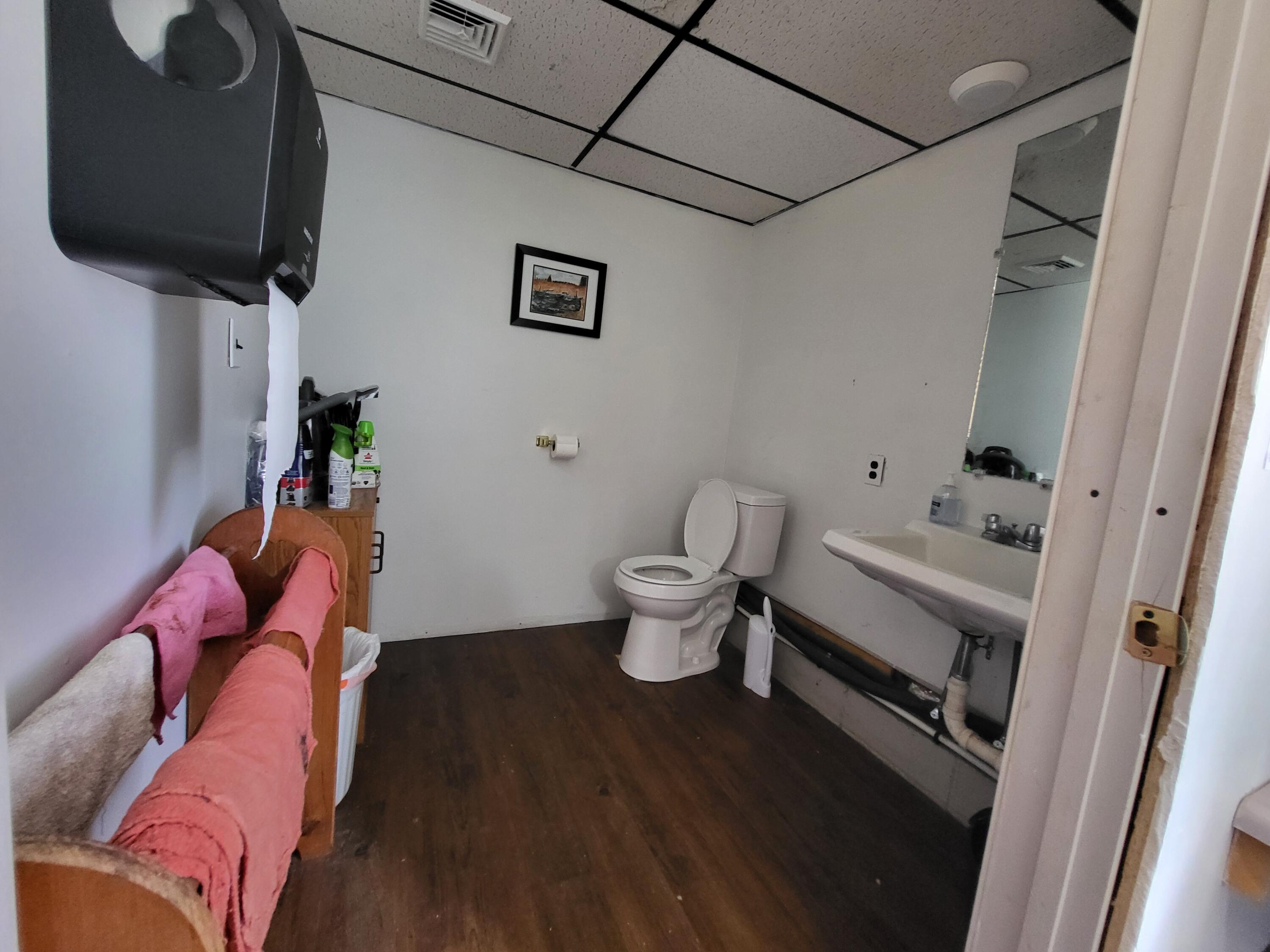 454 Brunswick Avenue, Gardiner, ME, 04345