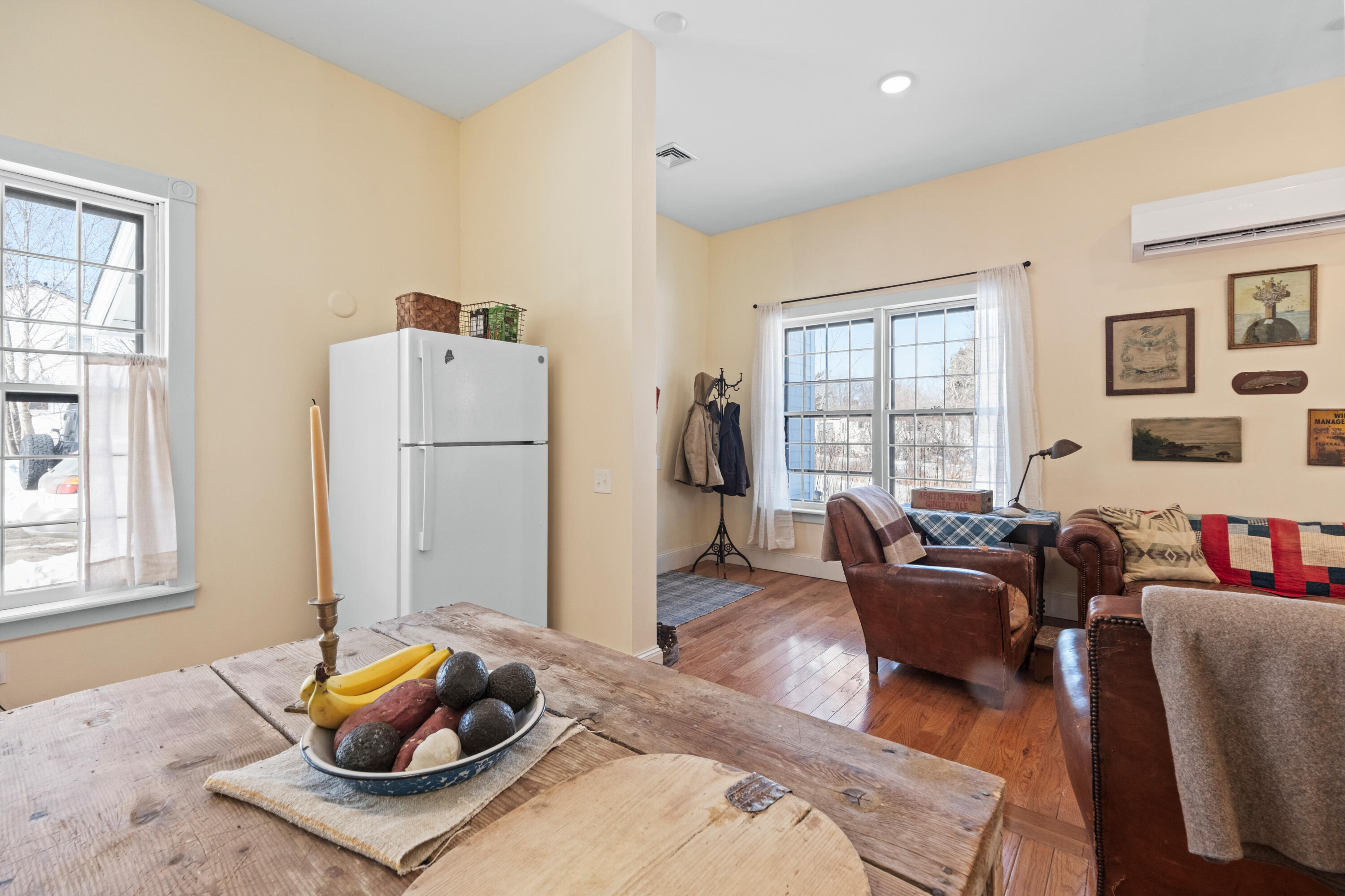 31-33 Booker Street UNIT 4, Thomaston, ME, 04861