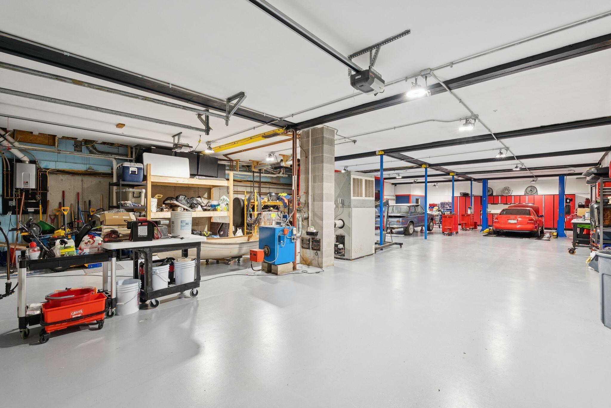 440 Blackstrap Road, Falmouth, ME, 04105