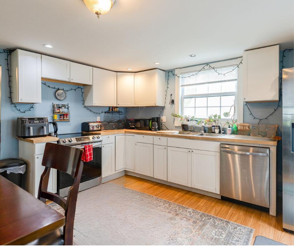 147 N Main Street, Monmouth, ME, 04265