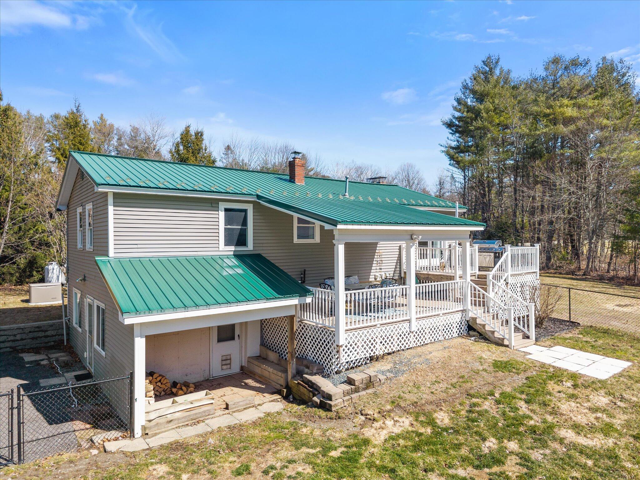 32 Charles Drive, Holden, ME, 04429