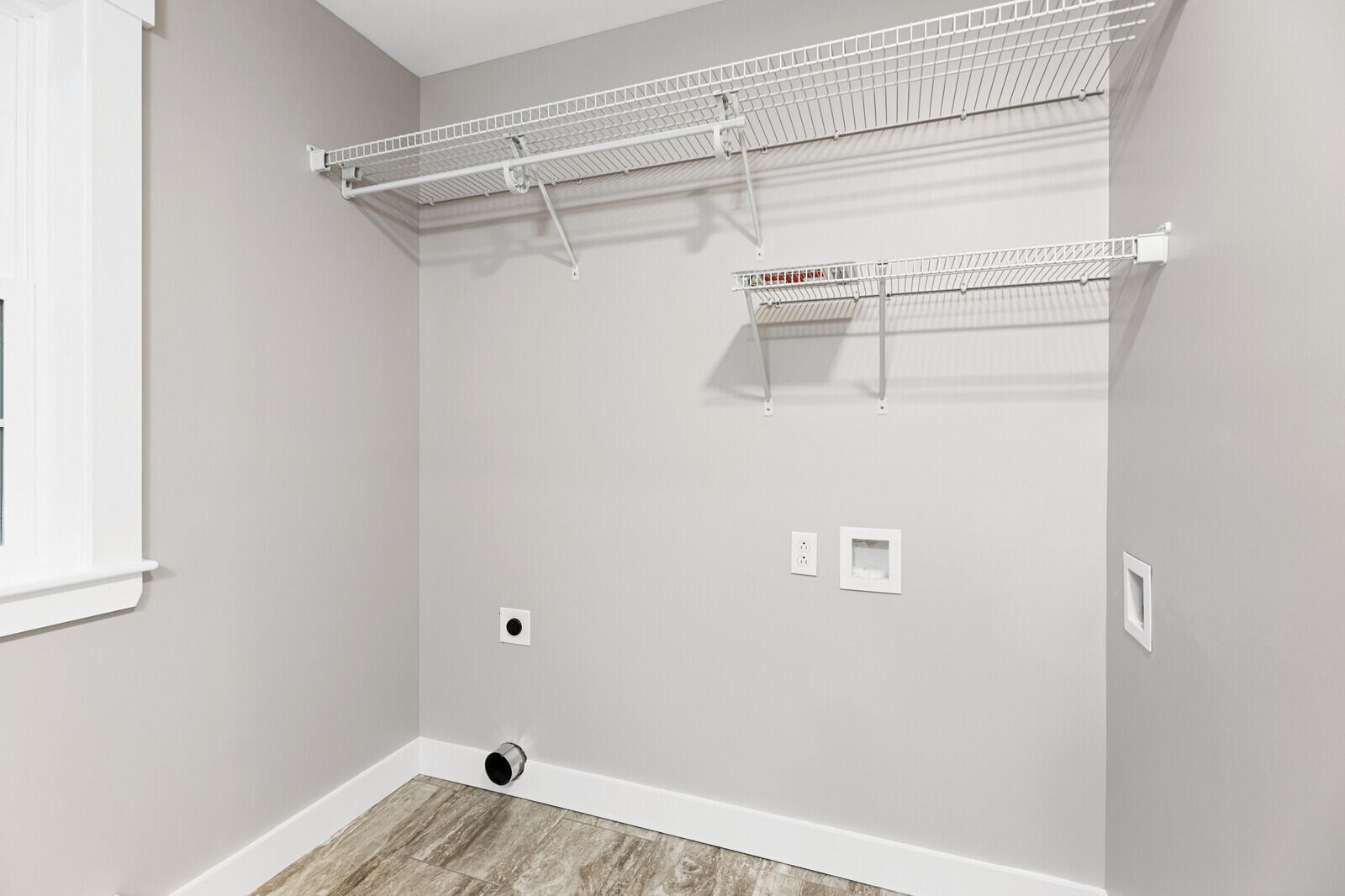 27 Pleasant Road, Sidney, ME, 04330