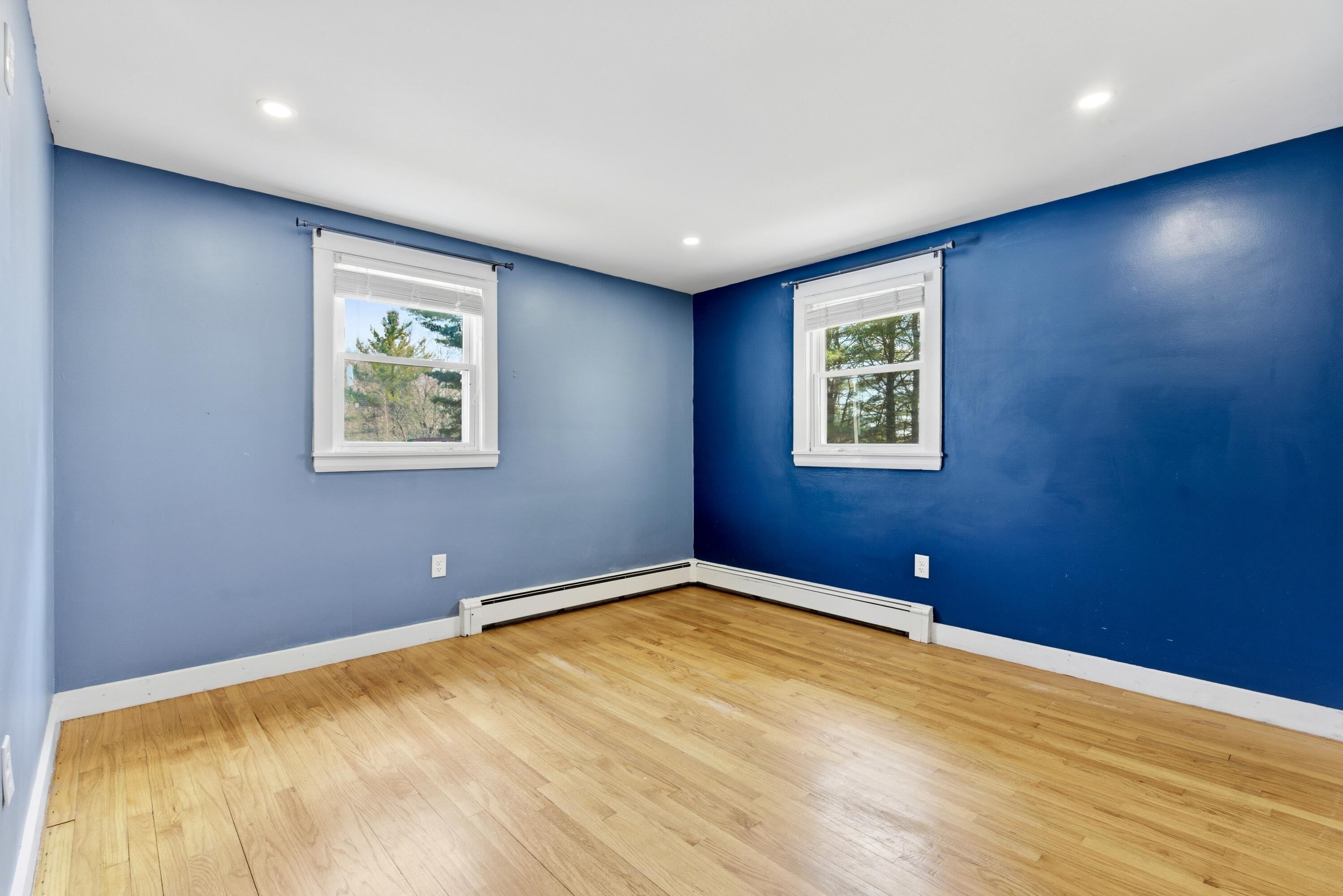 7 Sunset View Street, Gray, ME, 04039