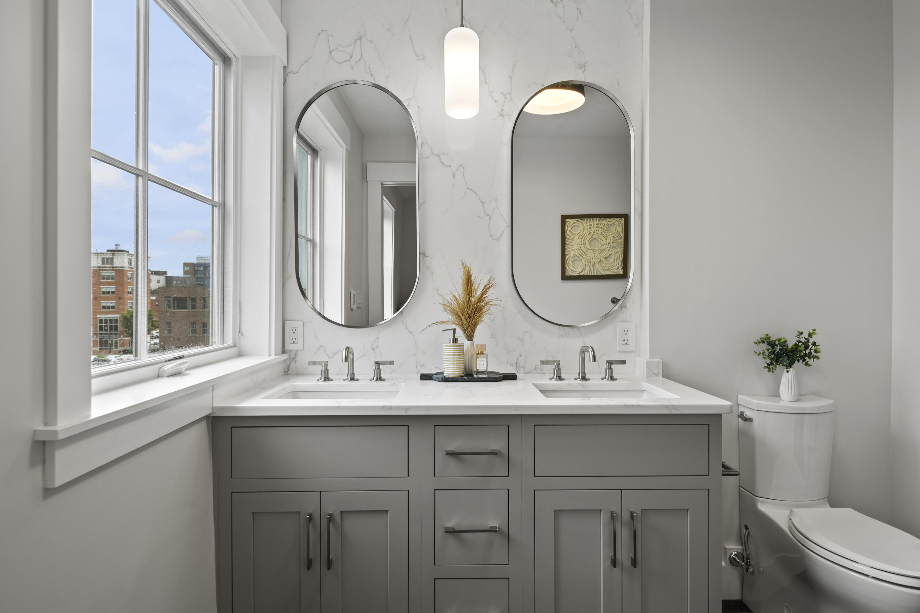 2 India Street UNIT 4, Portland, ME, 04101