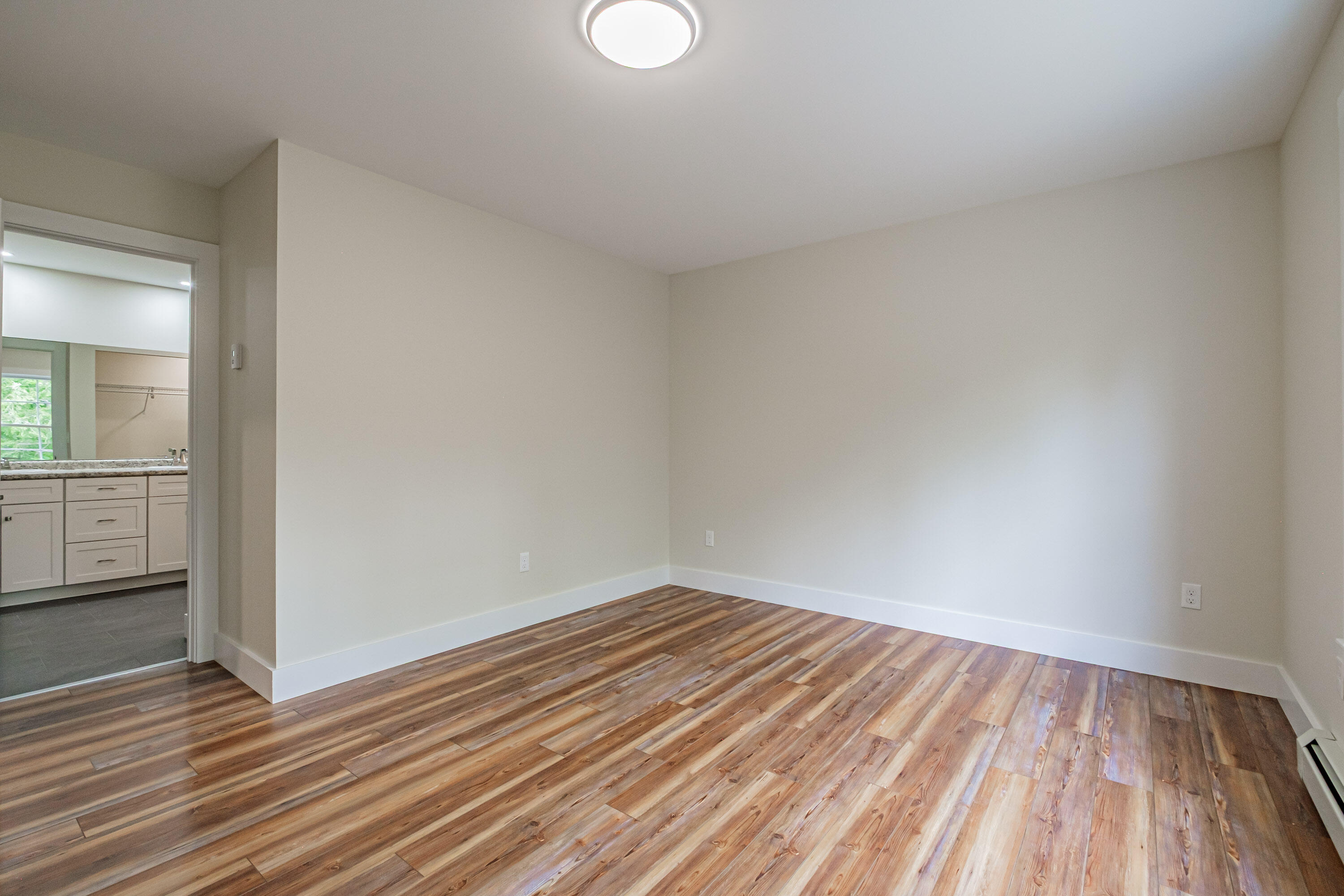 4 Lochview Drive, Lewiston, ME, 04240