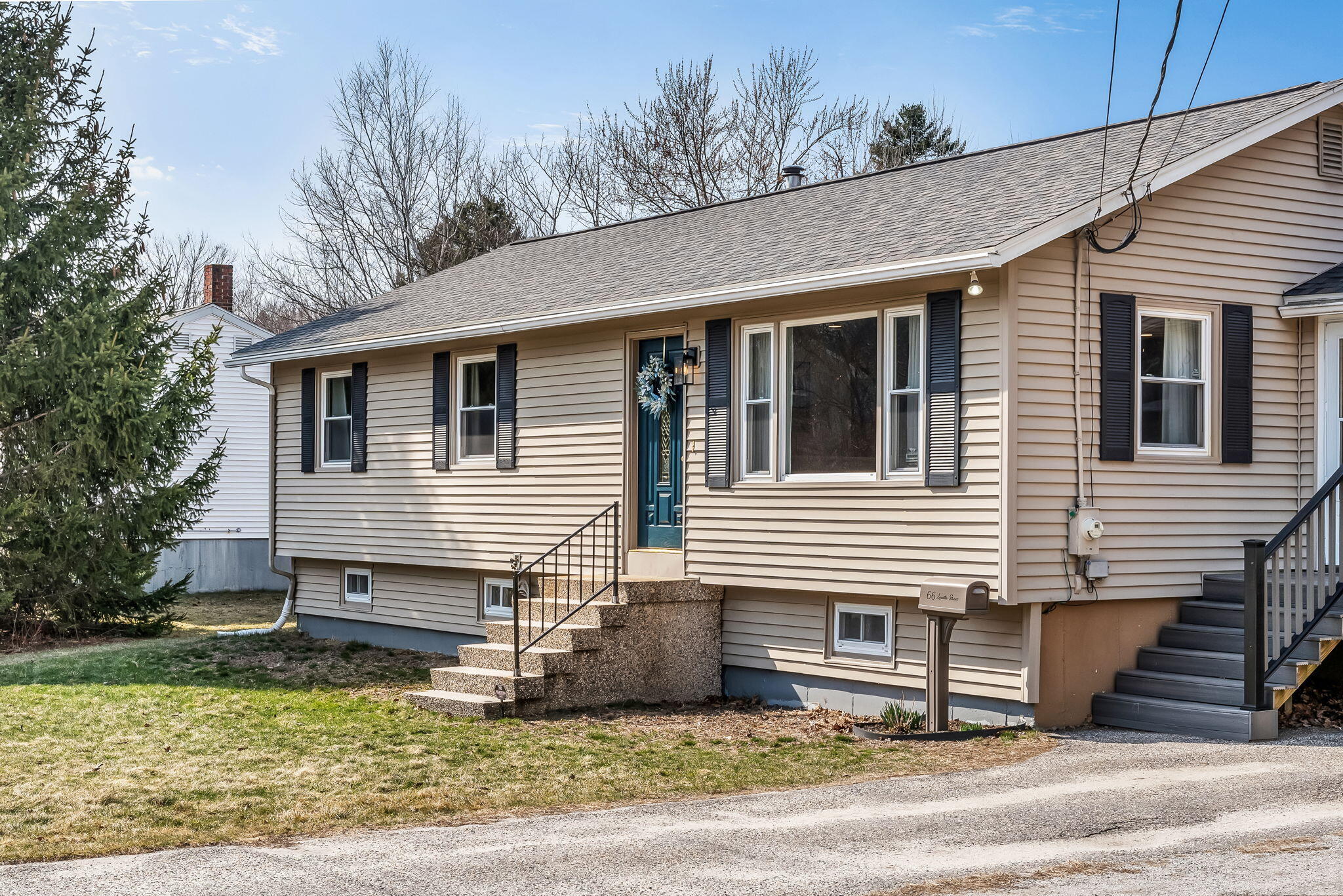 66 Lucille Street, Auburn, ME, 04210