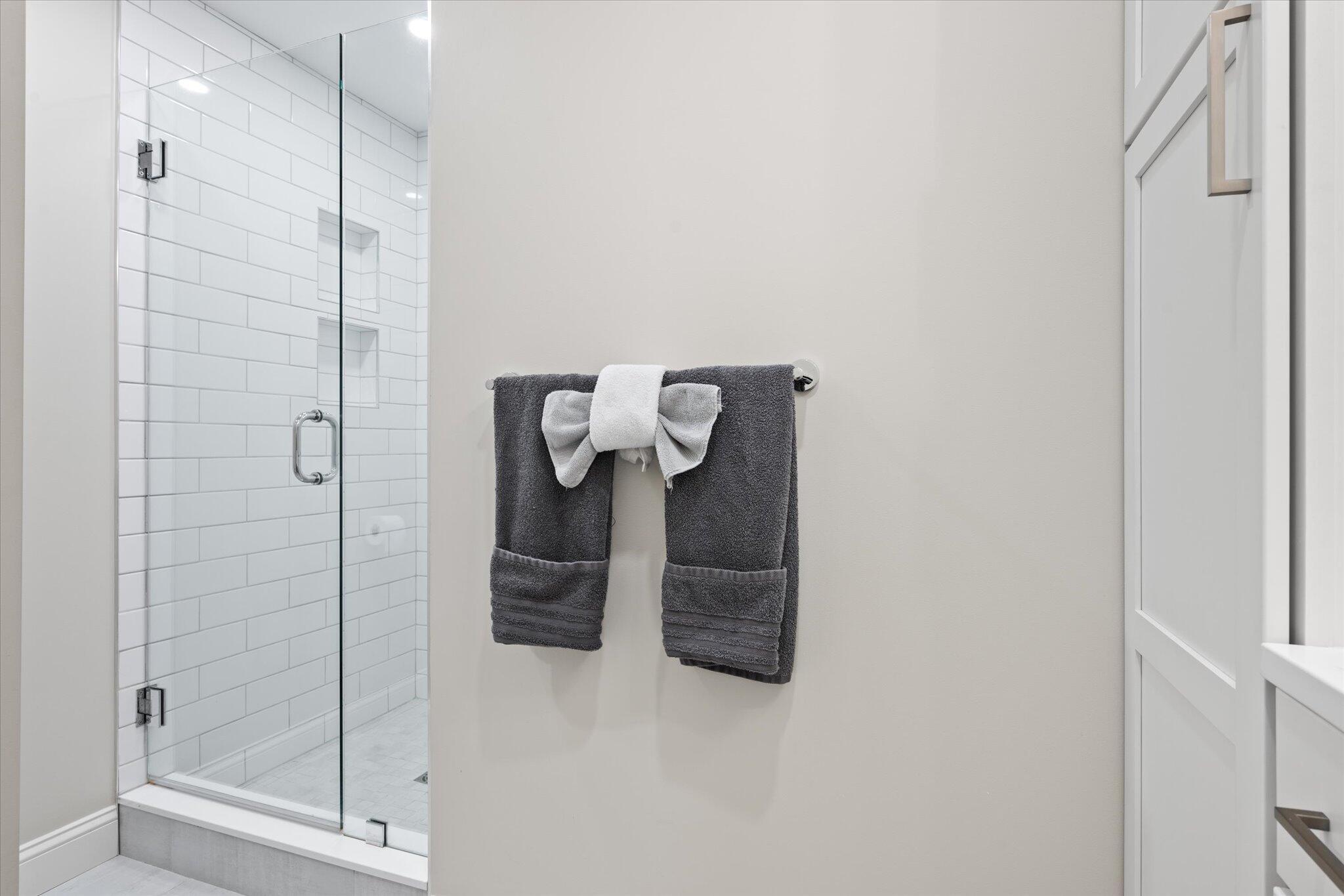 90 Blue Jay Lane, Waltham, ME, 04605