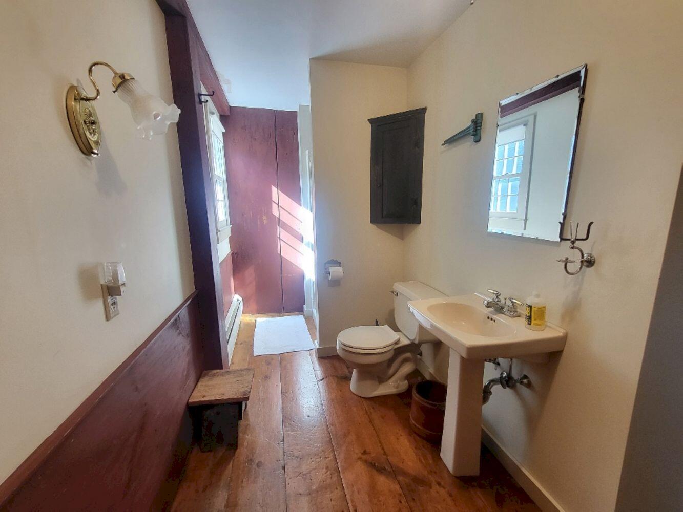 965 Industry Road, Farmington, ME, 04938