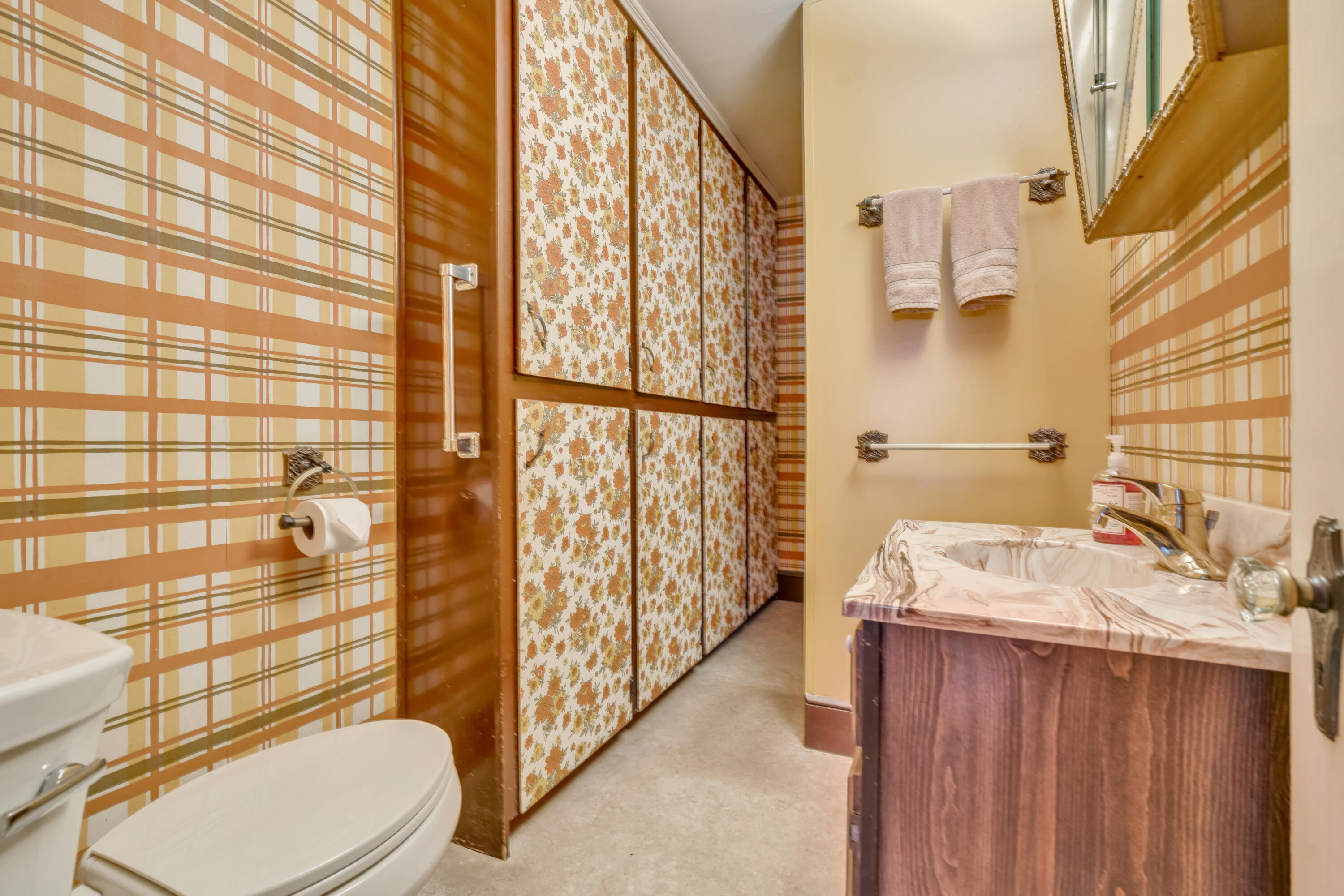 192 Ossipee Trail, Limington, ME, 04049