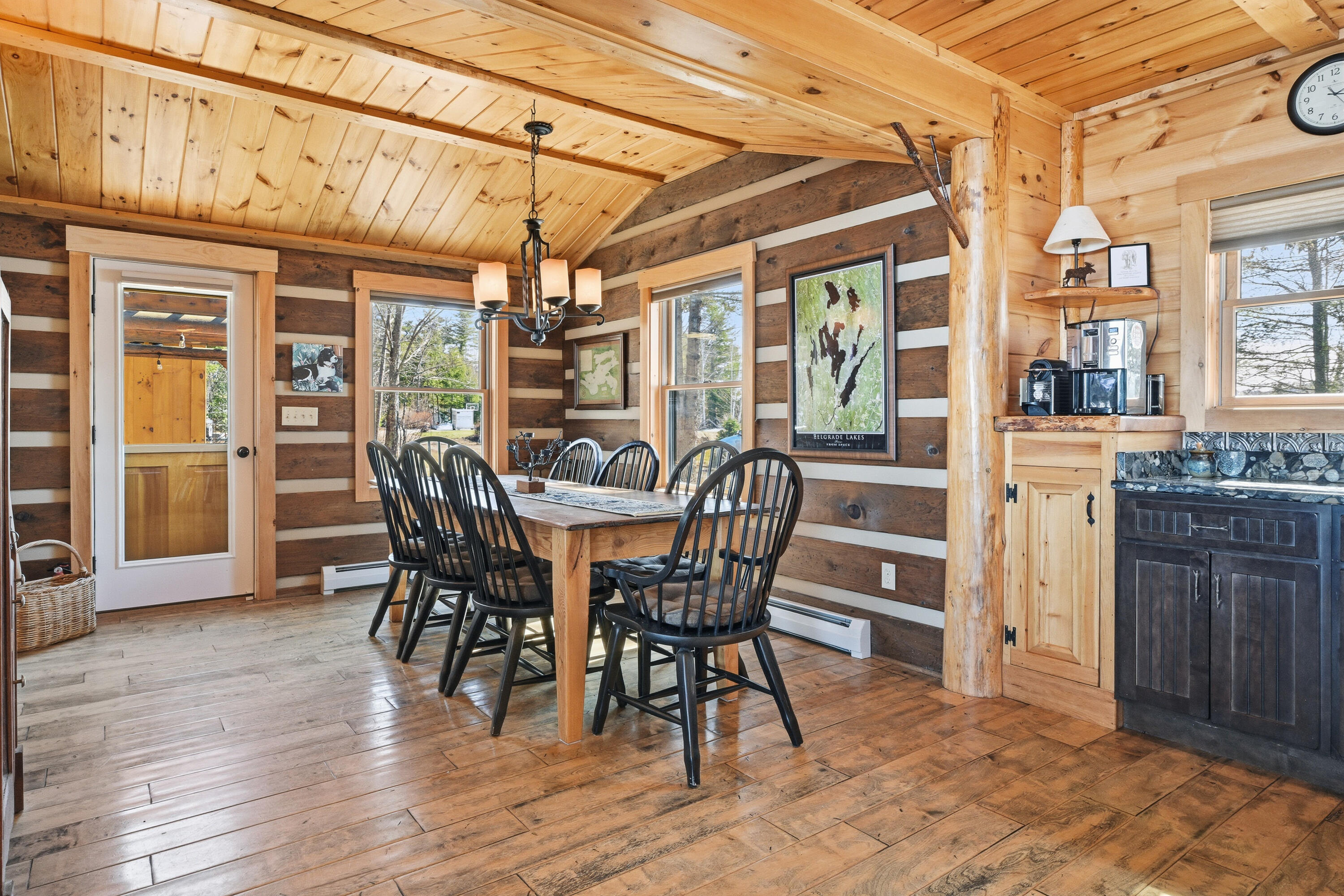 99 Abena Shores, Belgrade, ME, 04917