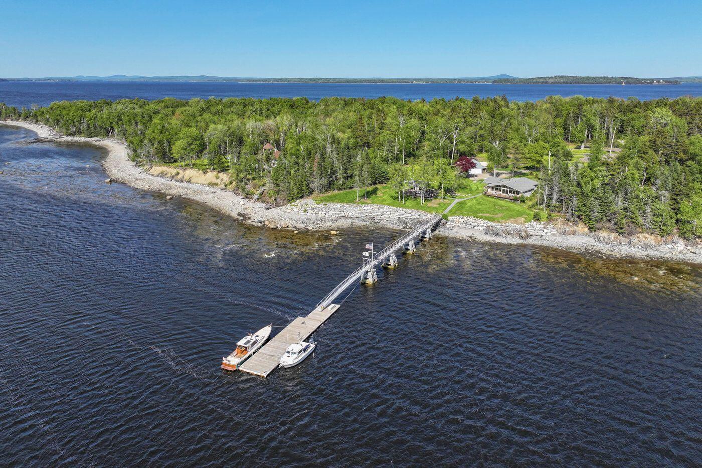 1588 Turtle Head Road, Islesboro, ME, 04848