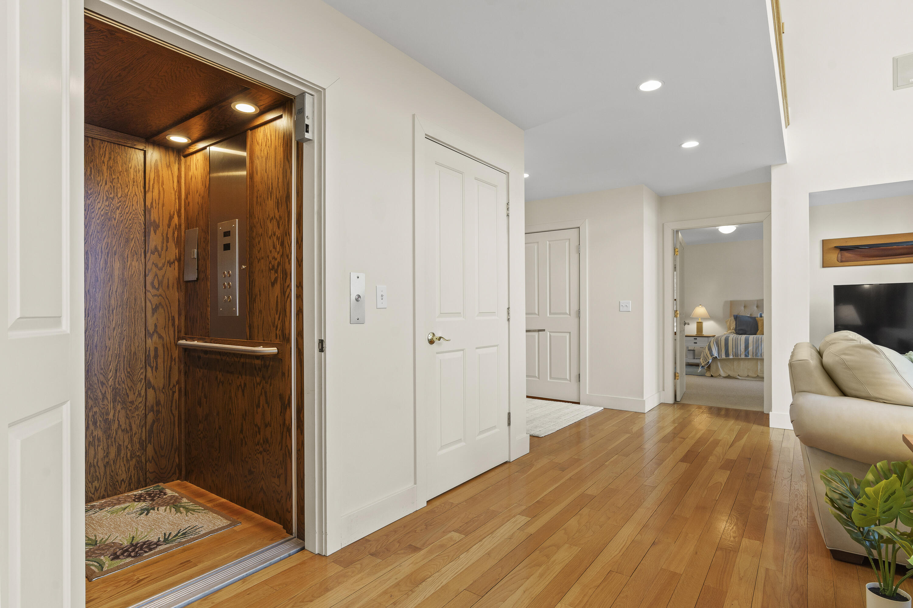 5 Southern Point Road, Bristol, ME, 04564