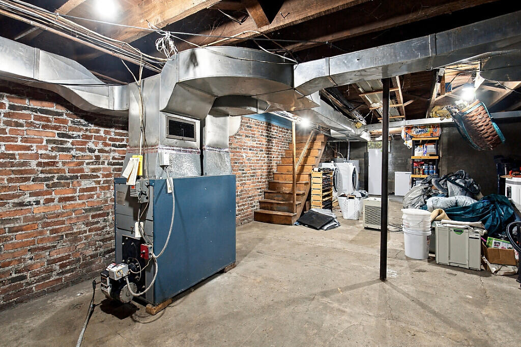 12 & 14 Boothby Street, Waterville, ME 04901 100_BP5A5617_DxO_mls