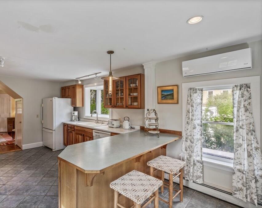 31 Elizabeth Street, Portland, ME, 04108