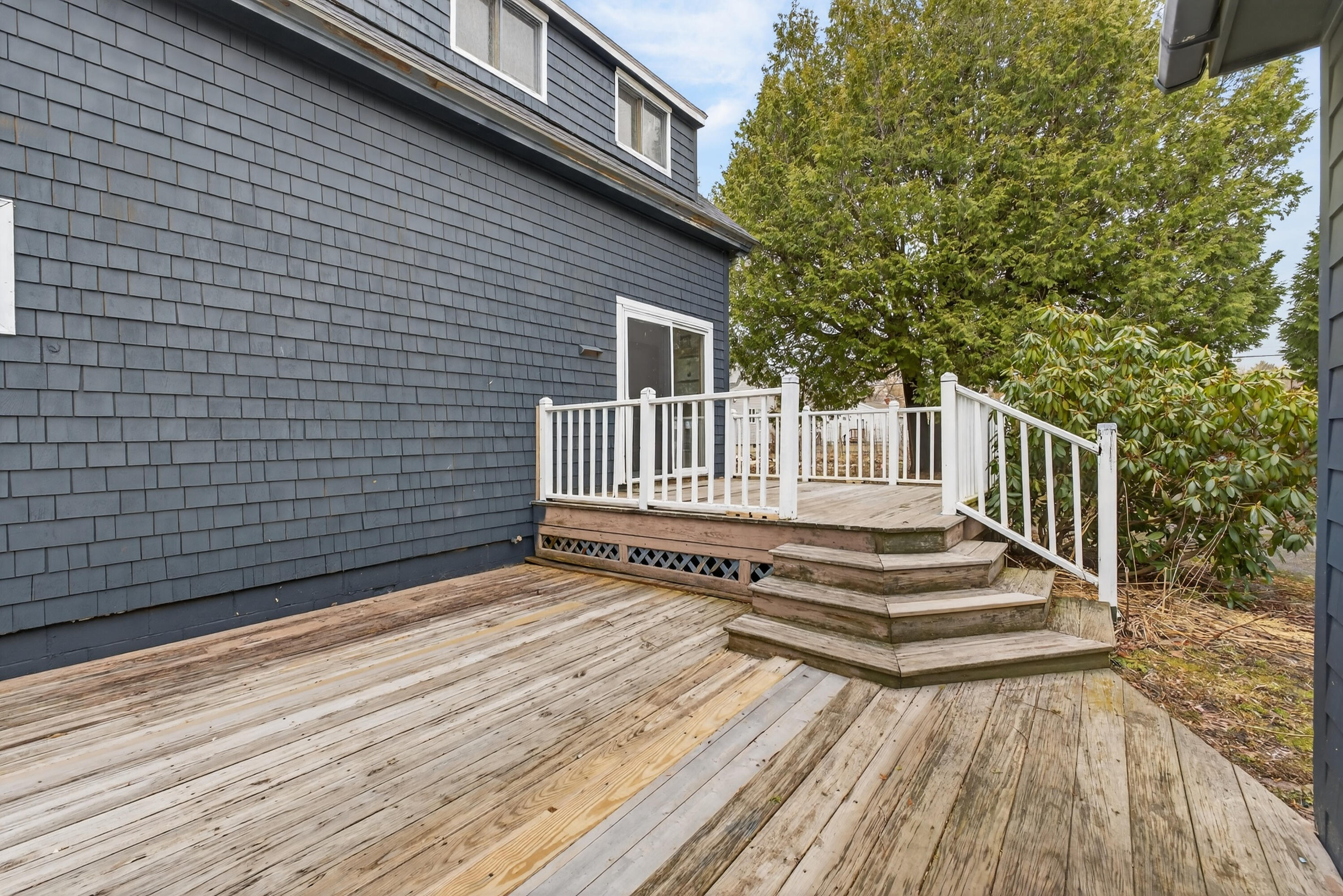 8 Autumn Street, Rockland, ME, 04841