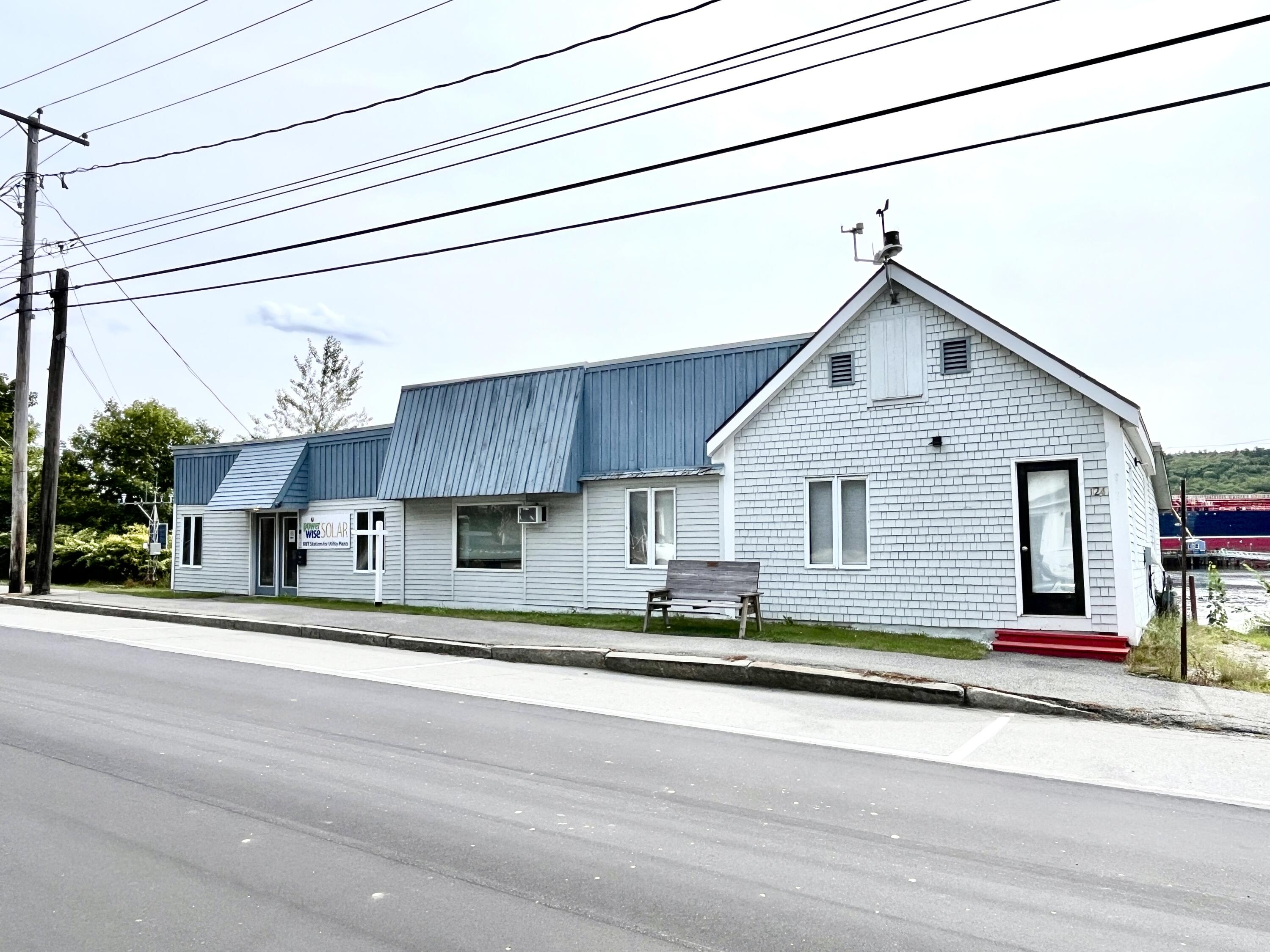 Photo of 124 Main Street Bucksport ME 04416