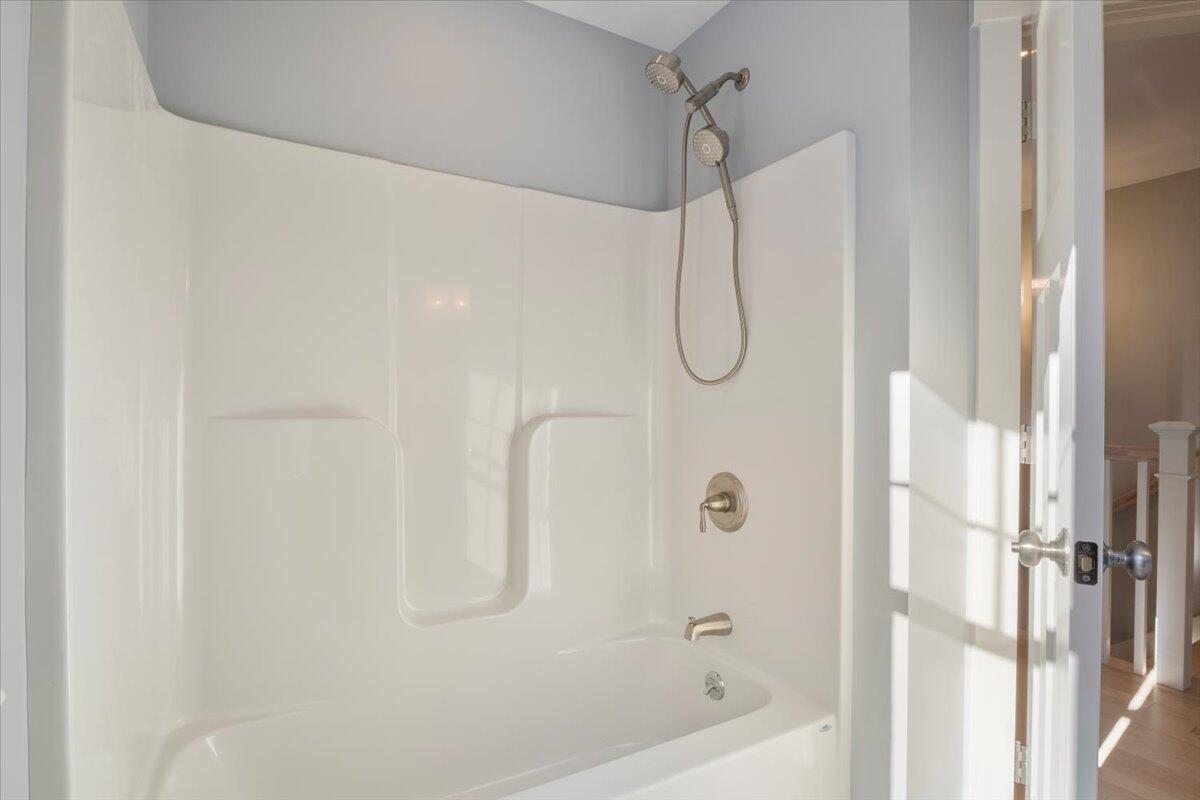 1 Cortland Place UNIT 7, Standish, ME, 04084