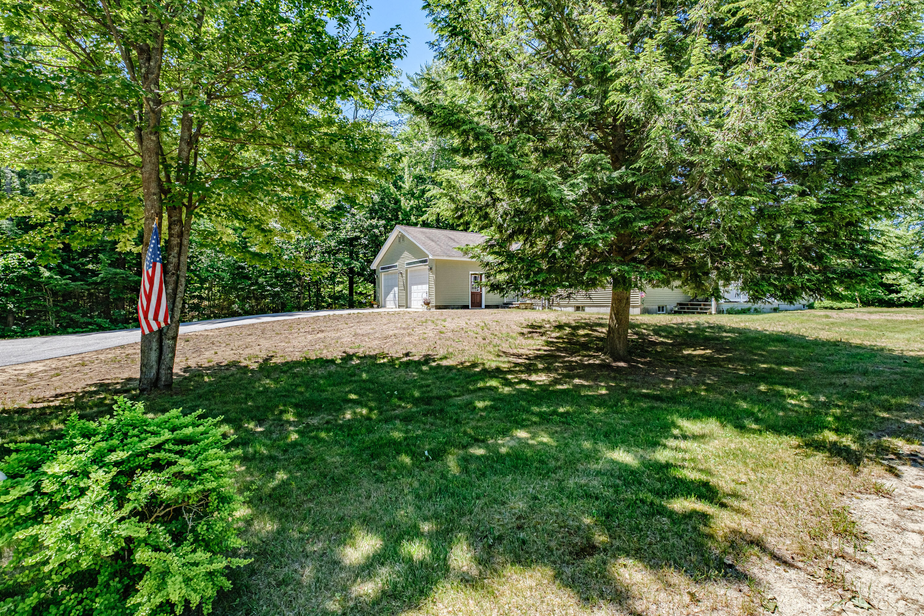 30 Kevin Heights, Paris, ME, 04281-1304