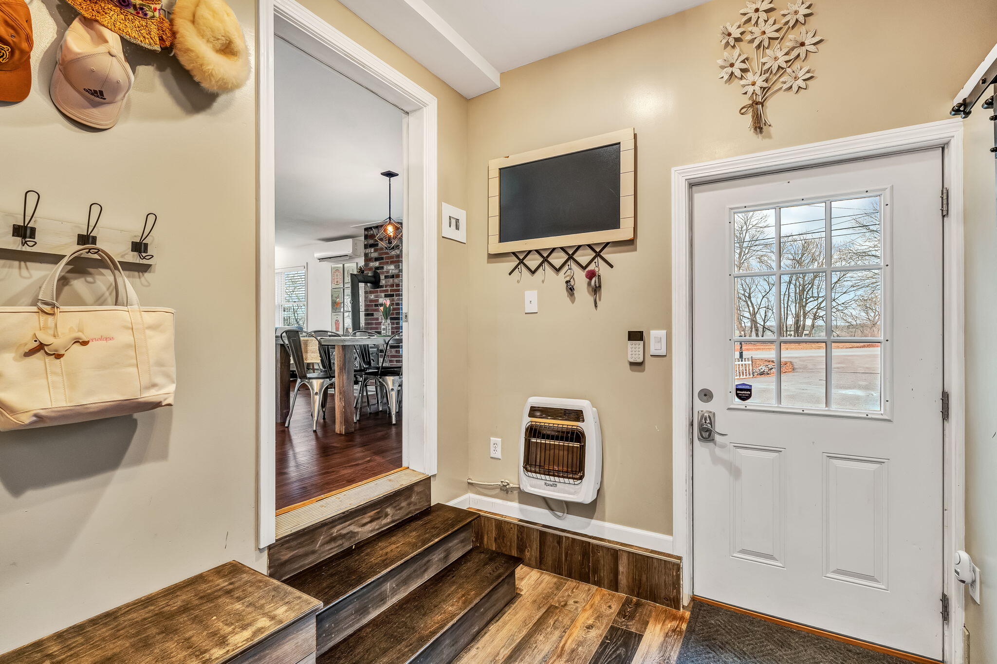 141 Kittredge Road, Bangor, ME, 04401