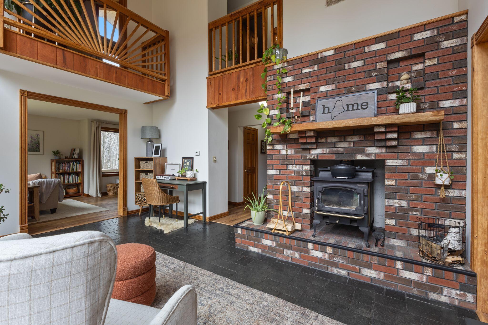 97 Tenny Hill Road, Raymond, ME, 04071