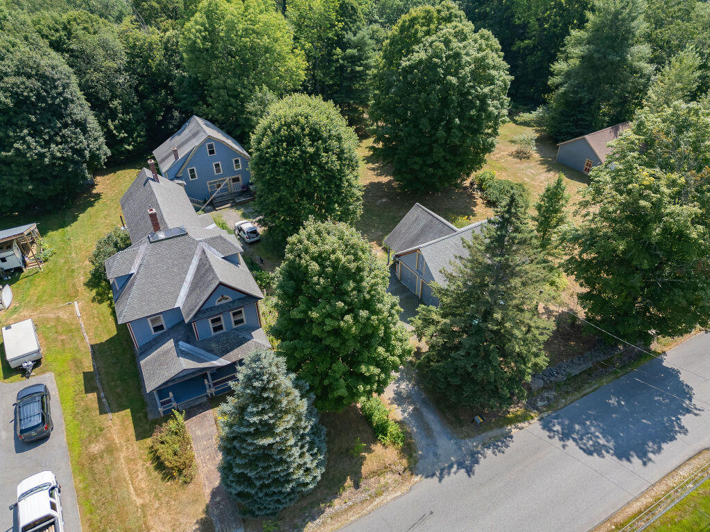 72 Main Street, Peru, ME, 04290