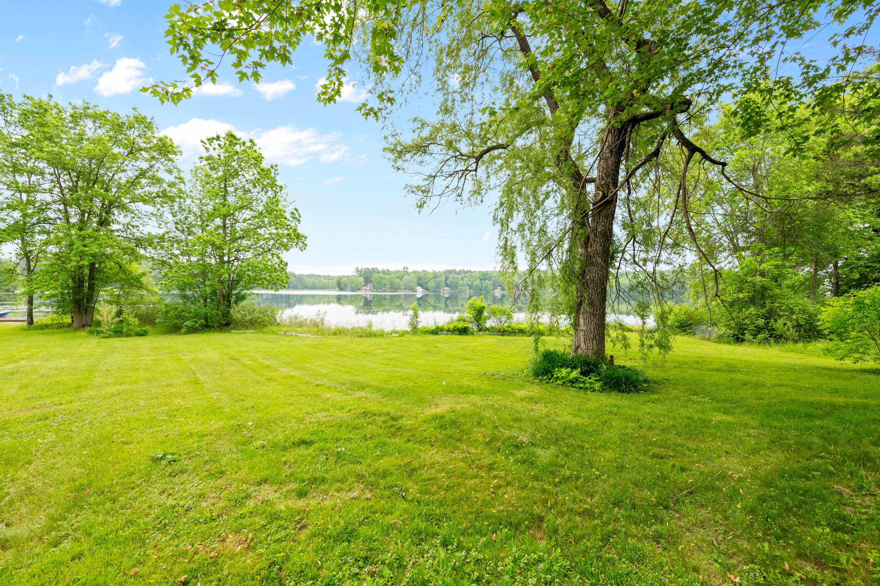 998 Lewiston Road, West Gardiner, ME, 04345