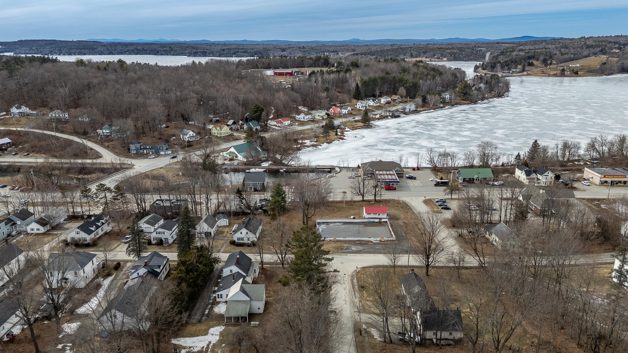 61 Pleasant Street, Dexter, ME, 04930