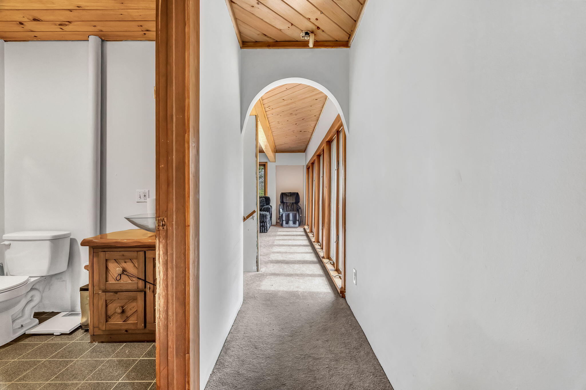 79 Auburn Road, Peru, ME, 04290