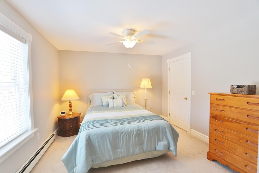 74 Town Farm Road, Hampden, ME, 04444