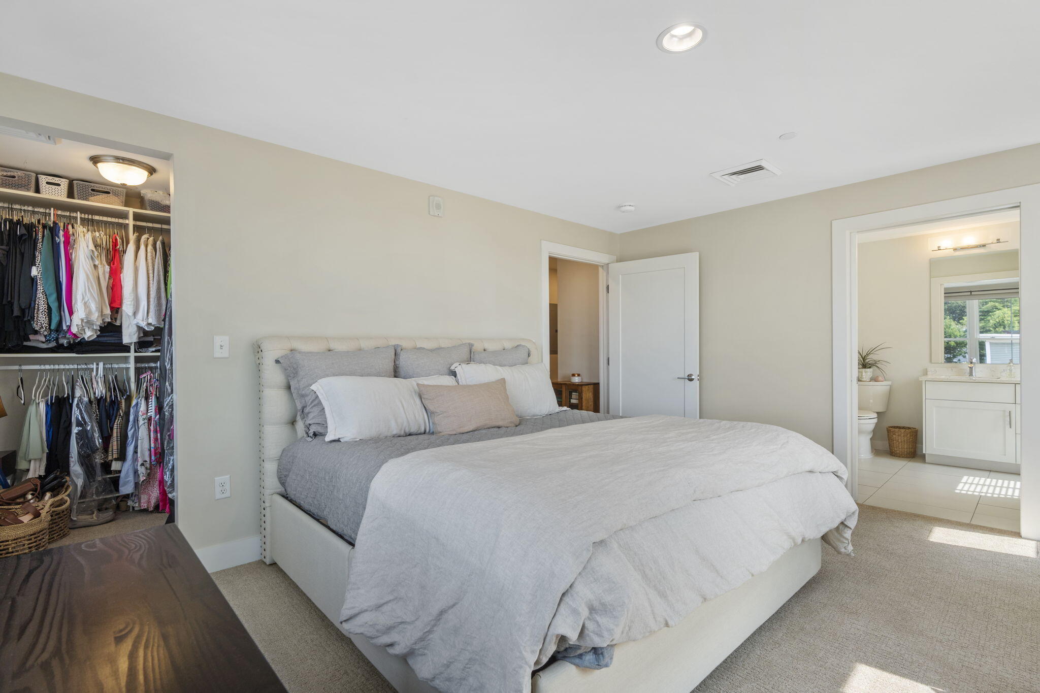 25 High Street 401