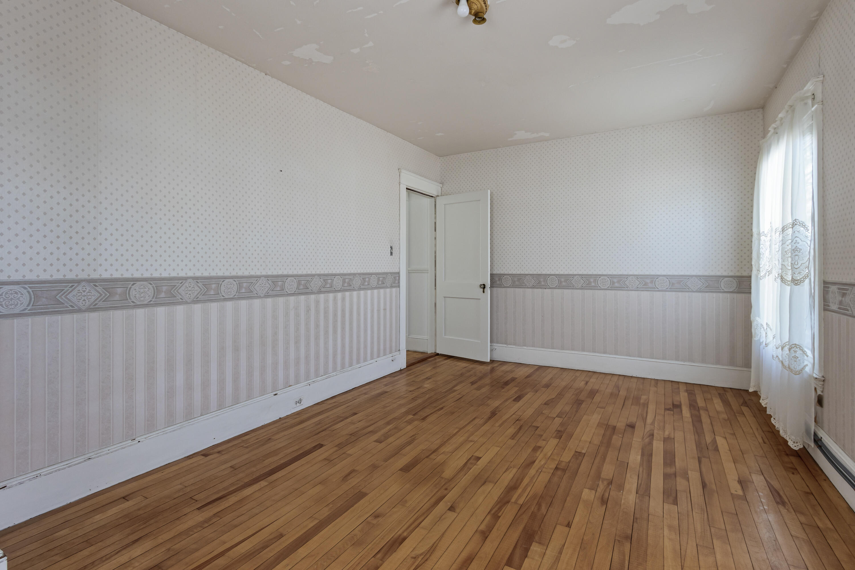 118 Dartmouth Street, Portland, ME, 04103