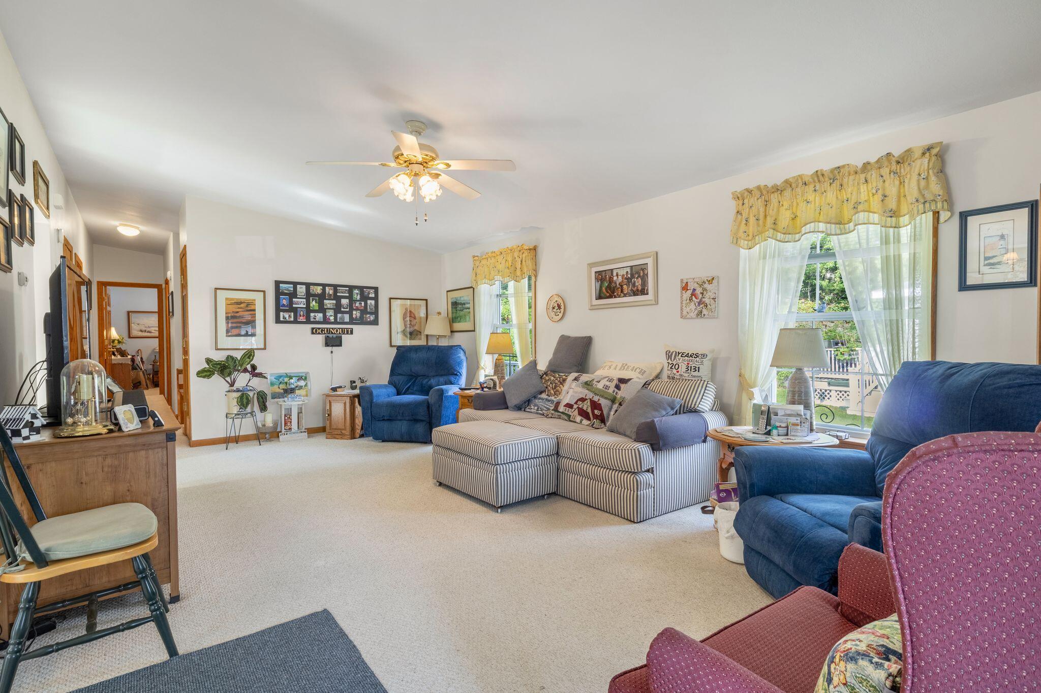 56_Brookside_Cir_022