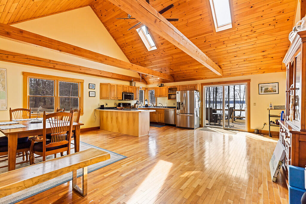 72 Jones Road, Vassalboro, ME, 04989