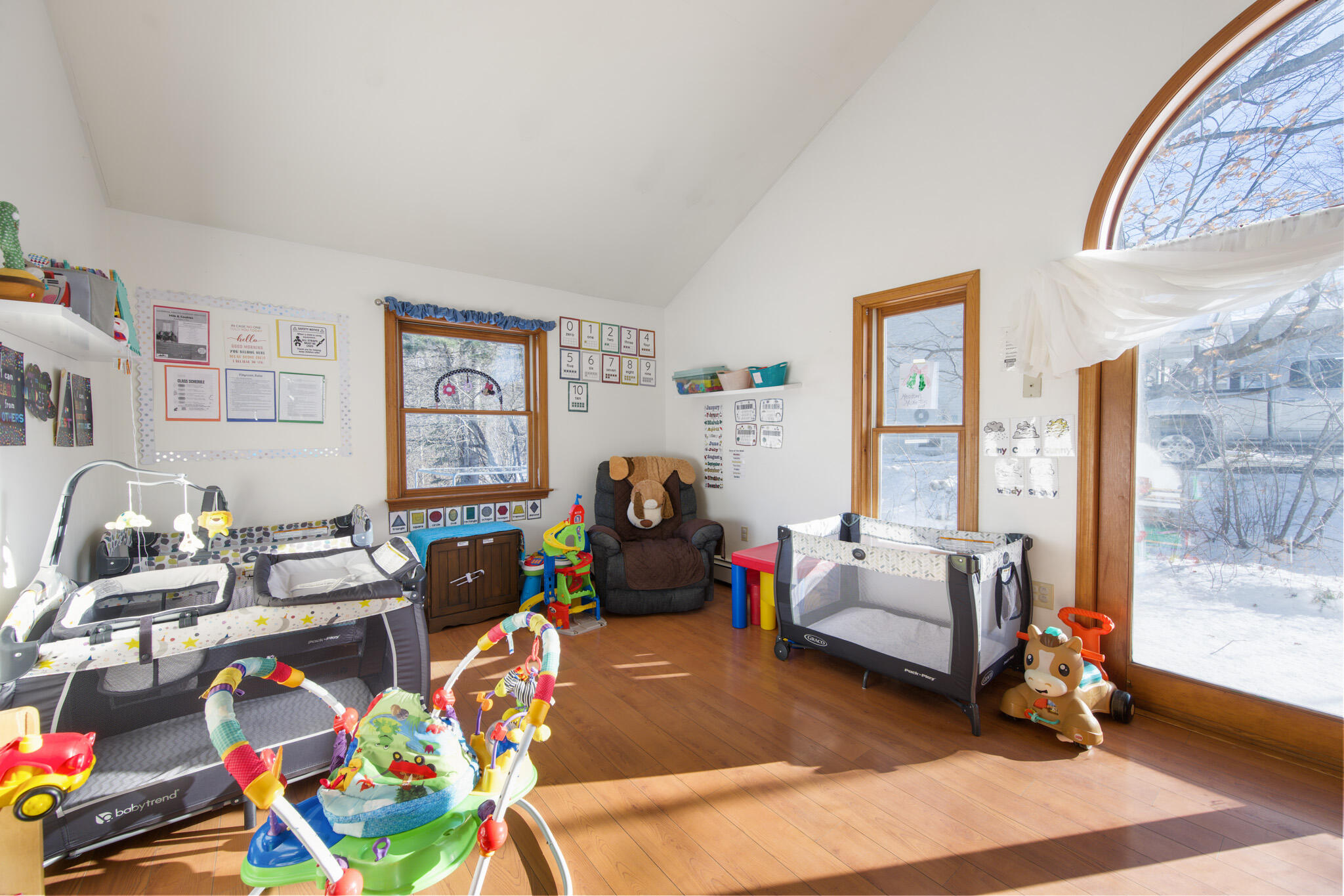 913 Essex Street, Bangor, ME, 04401