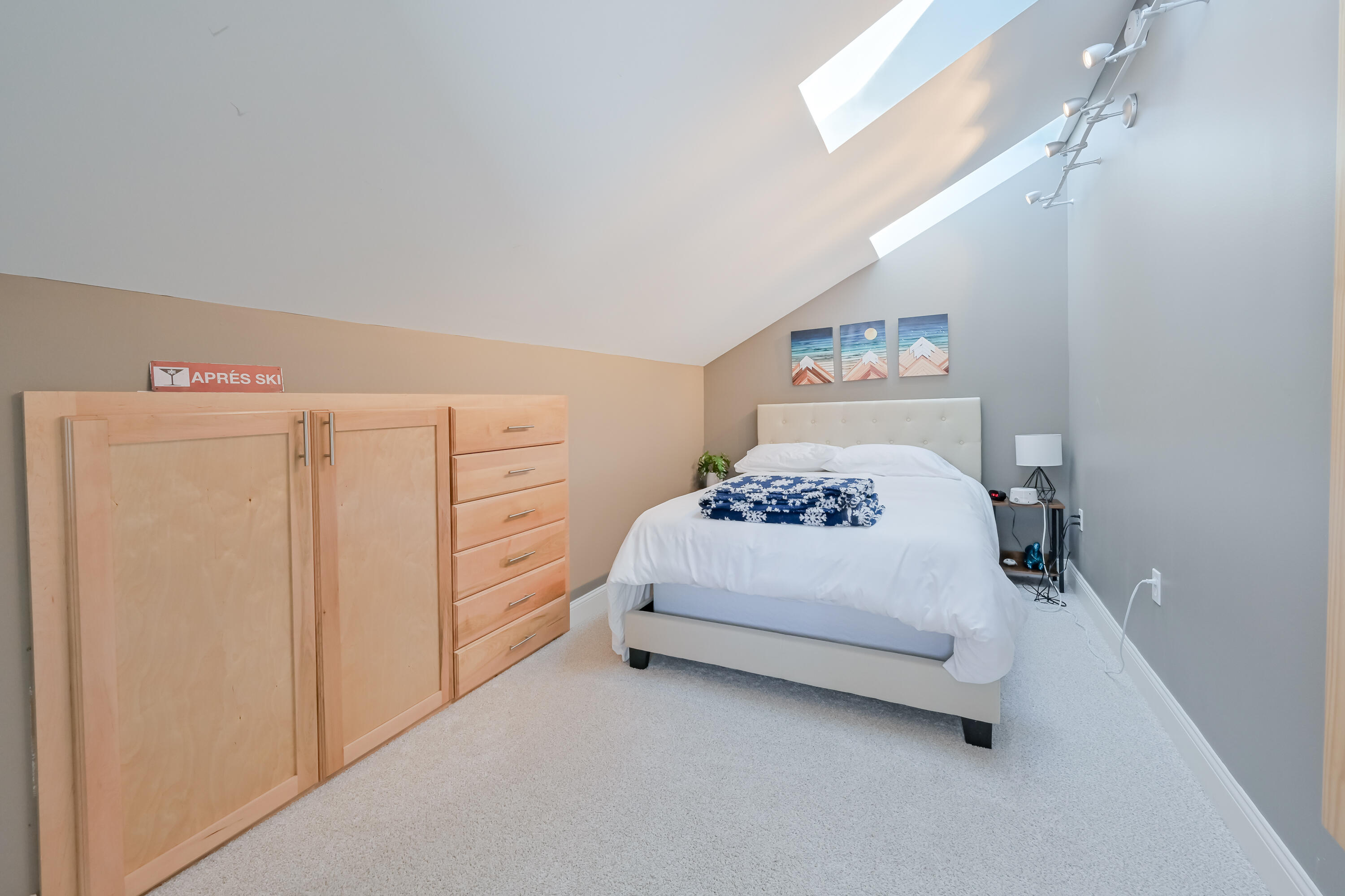 1006 Red Stallion Drive UNIT 6, Carrabassett Valley, ME, 04947