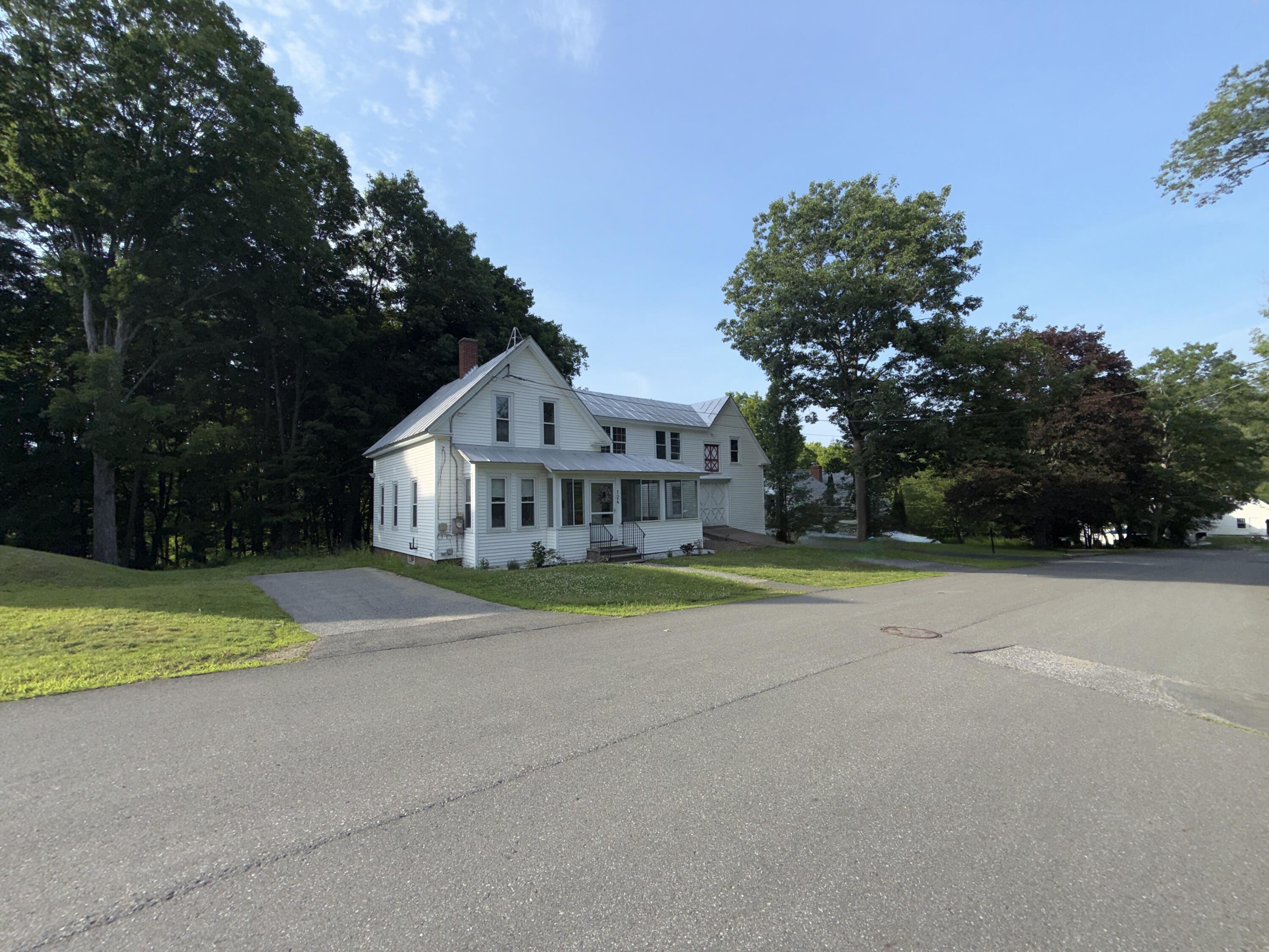Photo of 124 Lake Avenue Farmington ME 04938
