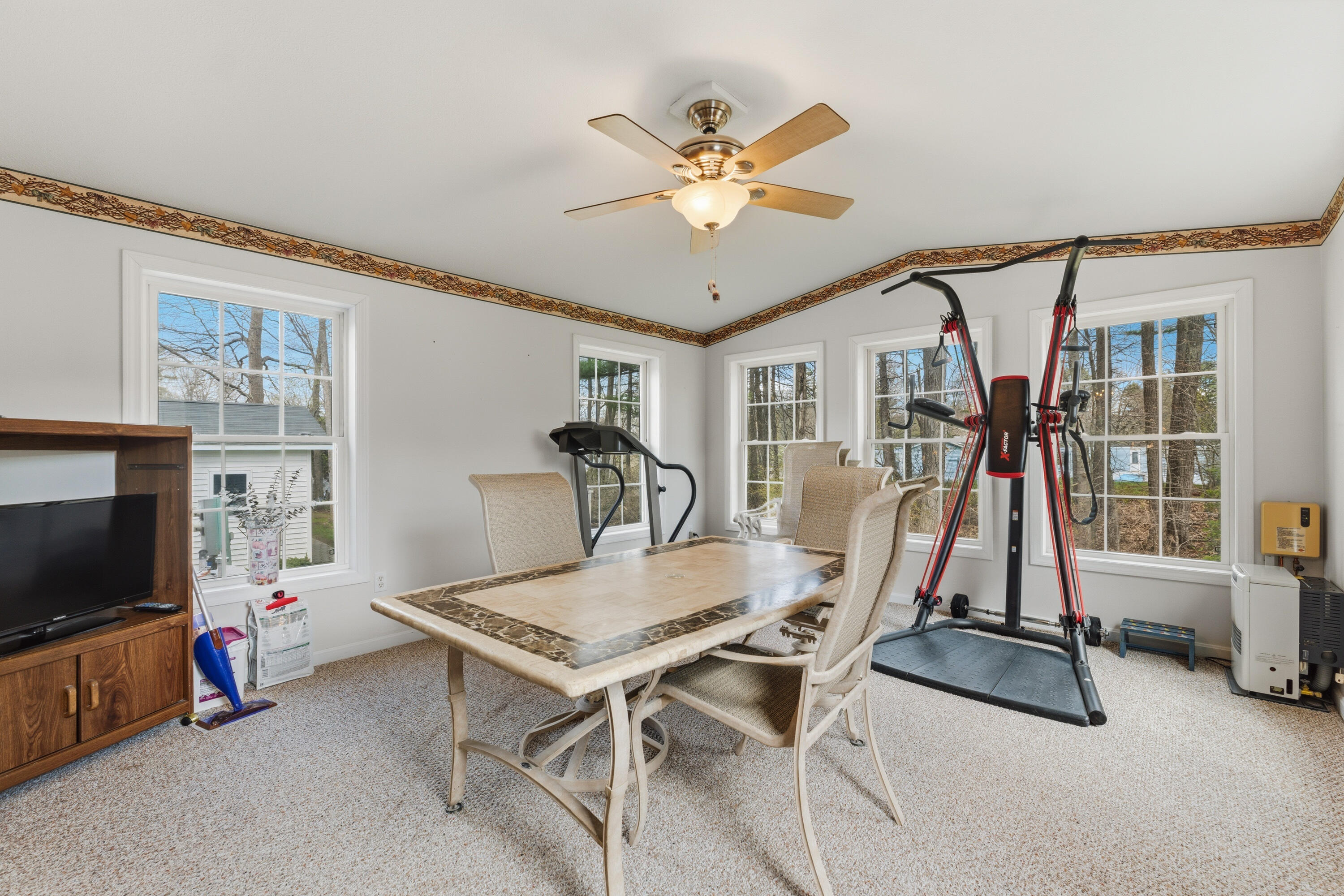 4 Arundel Avenue, Lisbon, ME, 04250