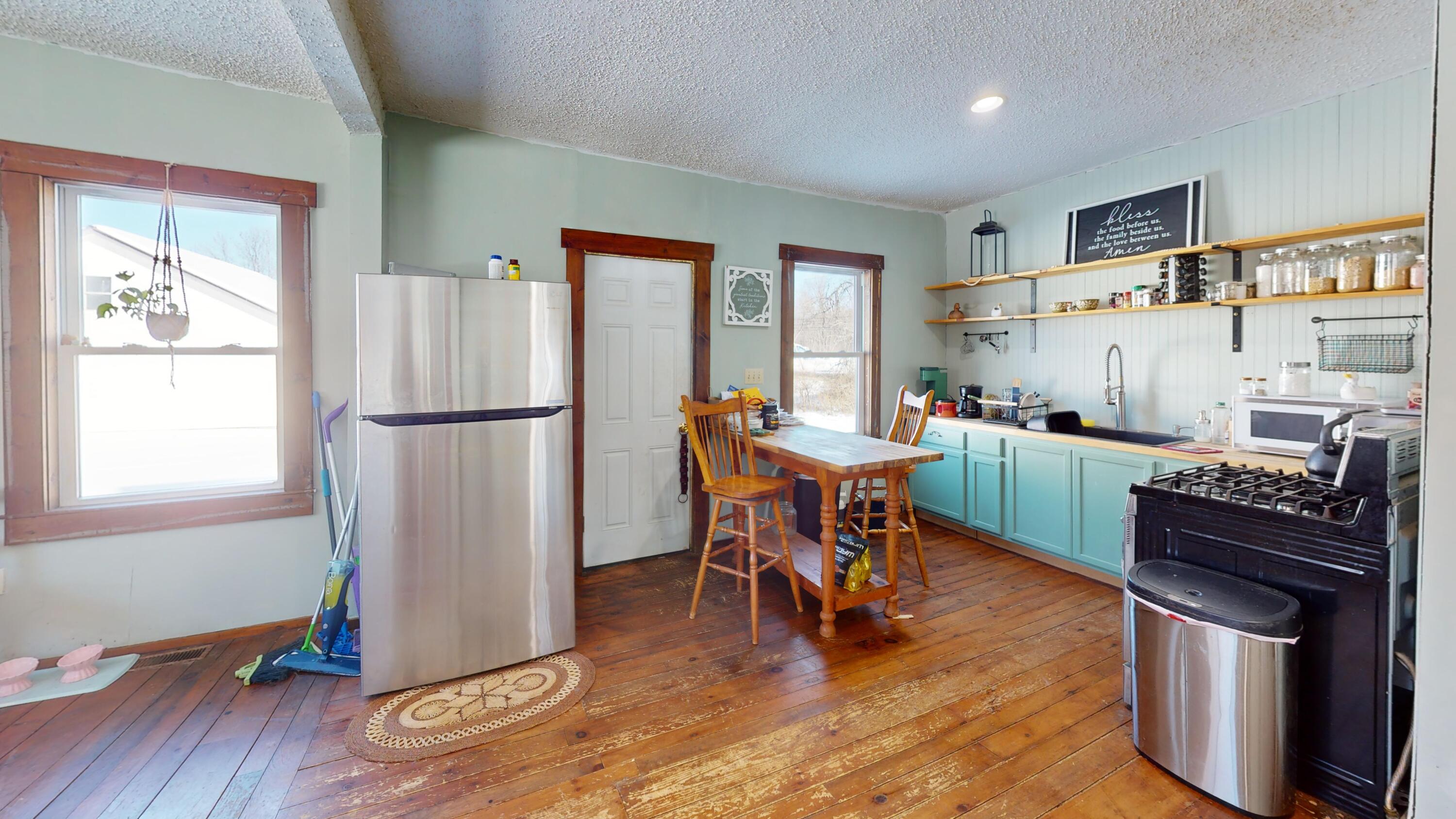 486 Main Street, Lincoln, ME, 04457