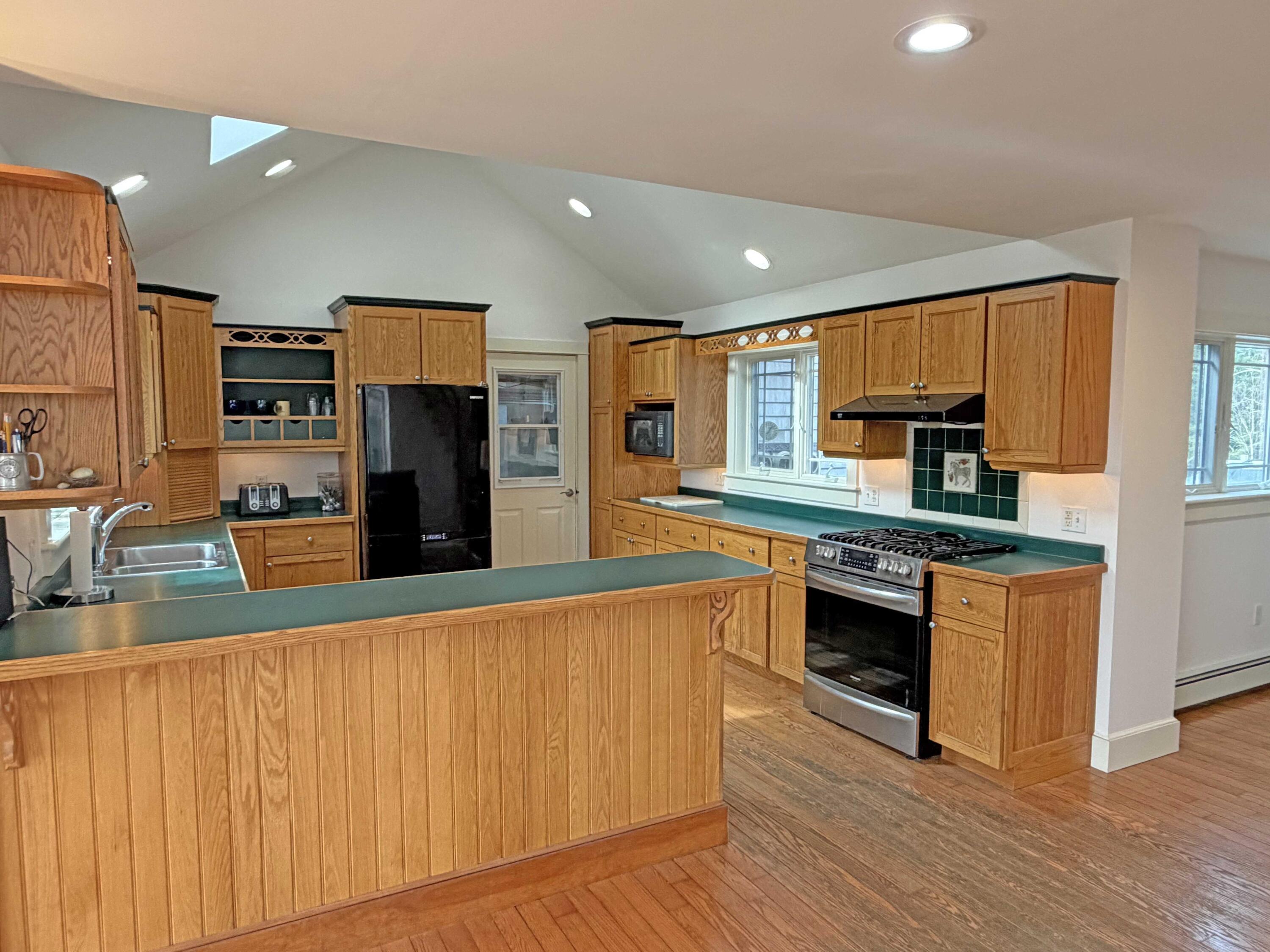 84 Mosely Point Lane, Lamoine, ME, 04605