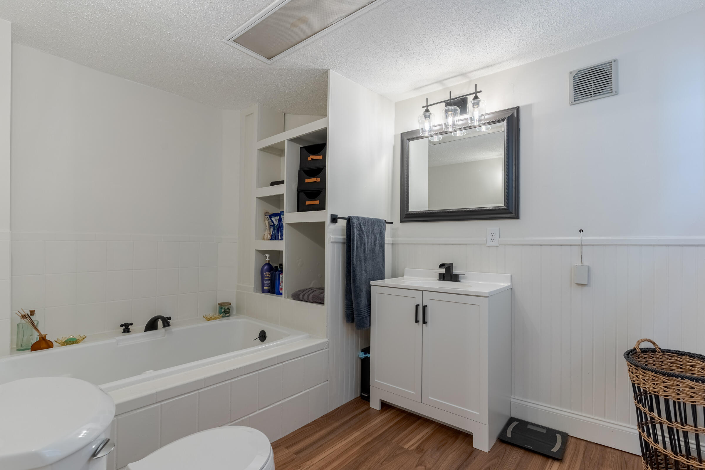 8 Park Avenue, Saco, ME, 04072