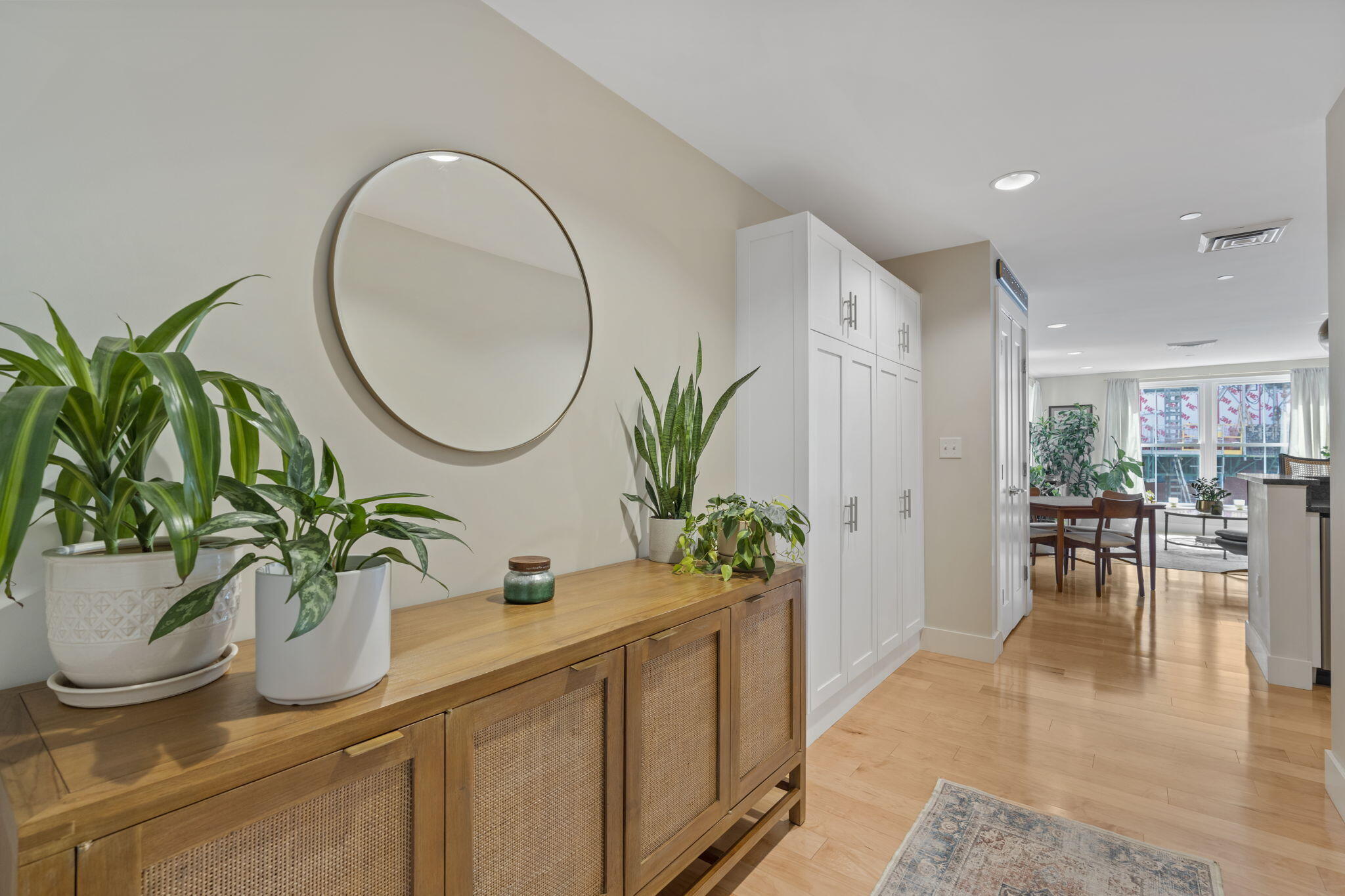 25 High Street 401