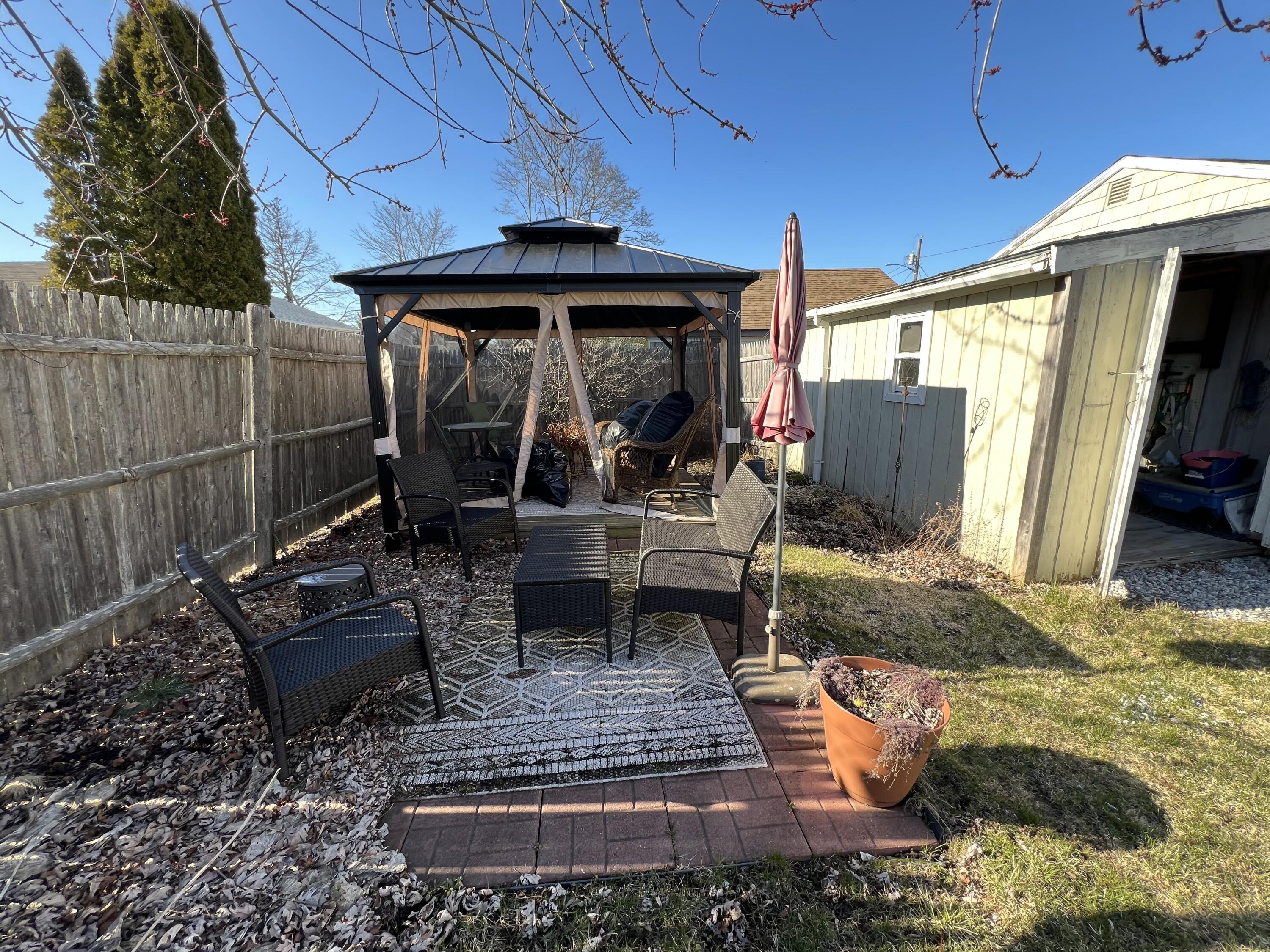 15 Marks Lane, Rockland, ME, 04841