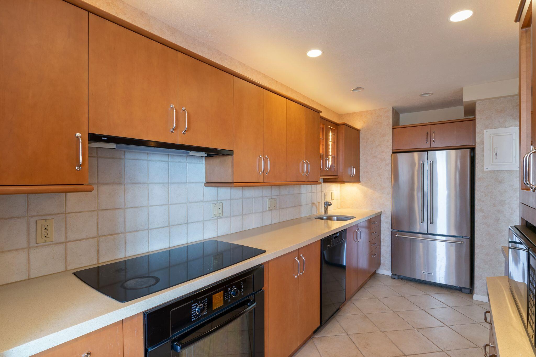 45 Eastern Promenade UNIT 11J, Portland, ME, 04101