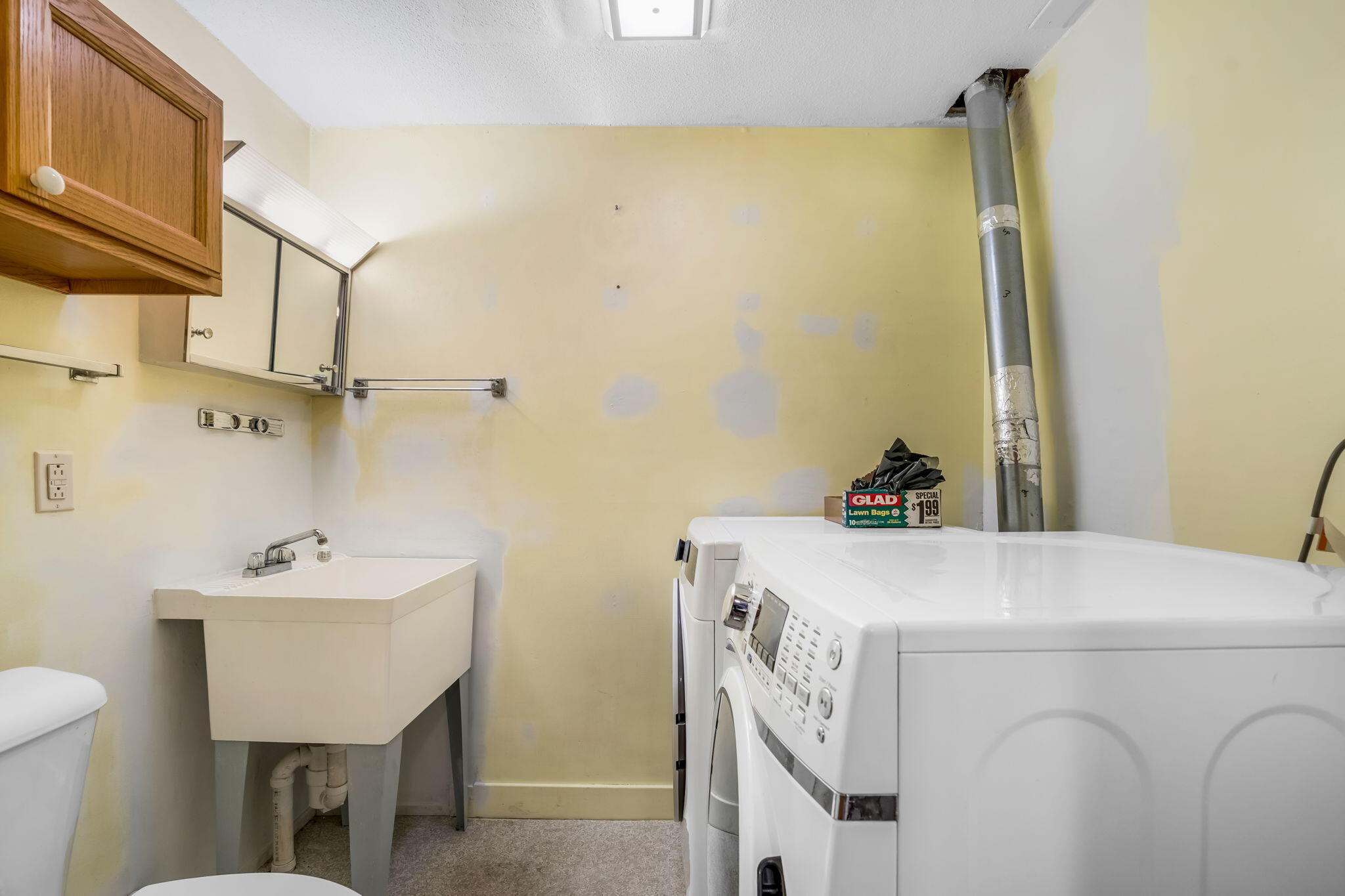 43 Baribeau Drive, Brunswick, ME 04011 35-web-or-mls-43-baribeau-dr