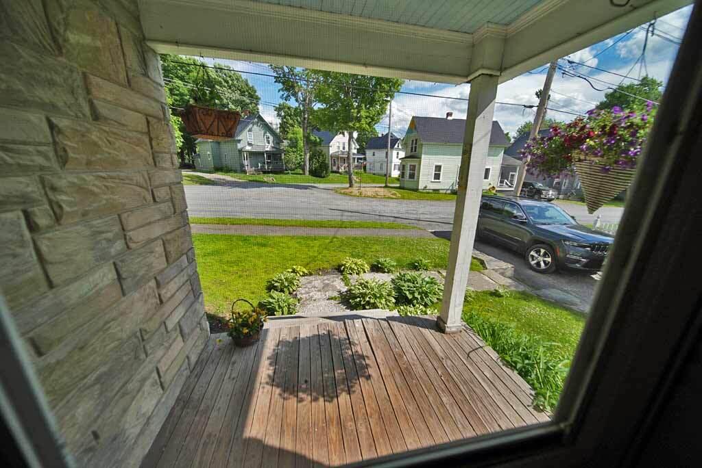 34 Charles Street, Houlton, ME, 04730